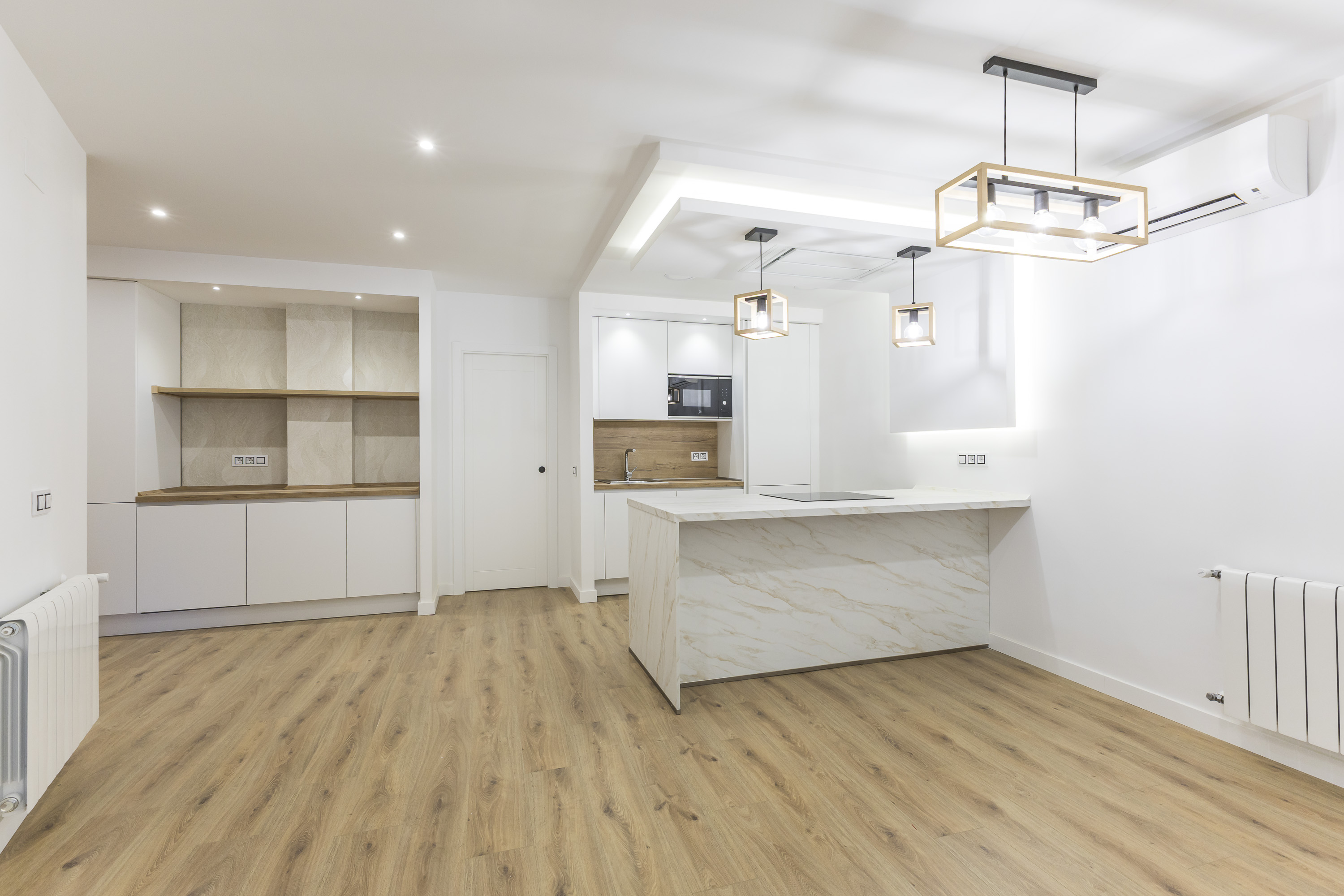Bright apartment, newly renovated