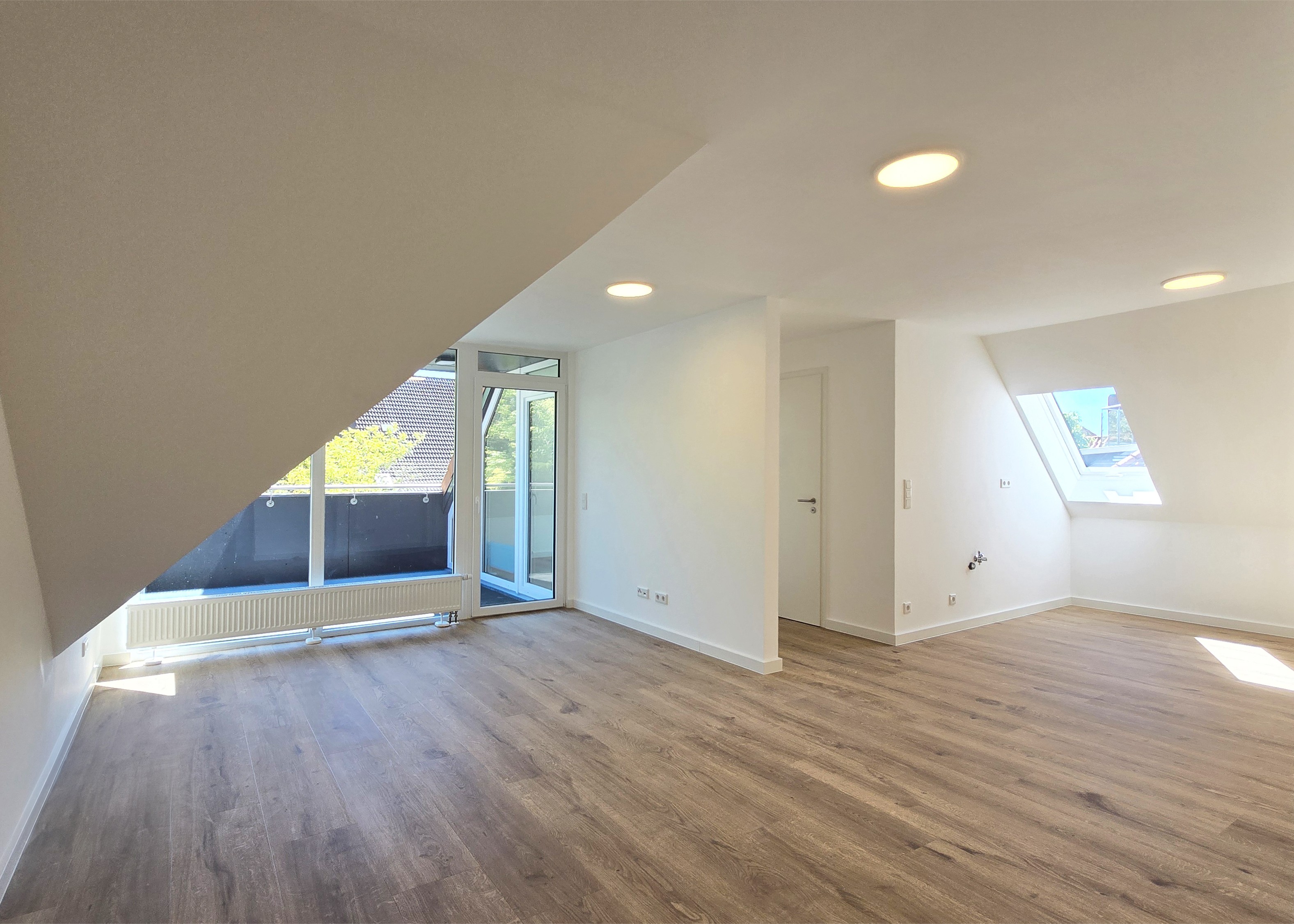 Modernes Wohnen mit großzügiger Loggia und offenem Raumgefühl