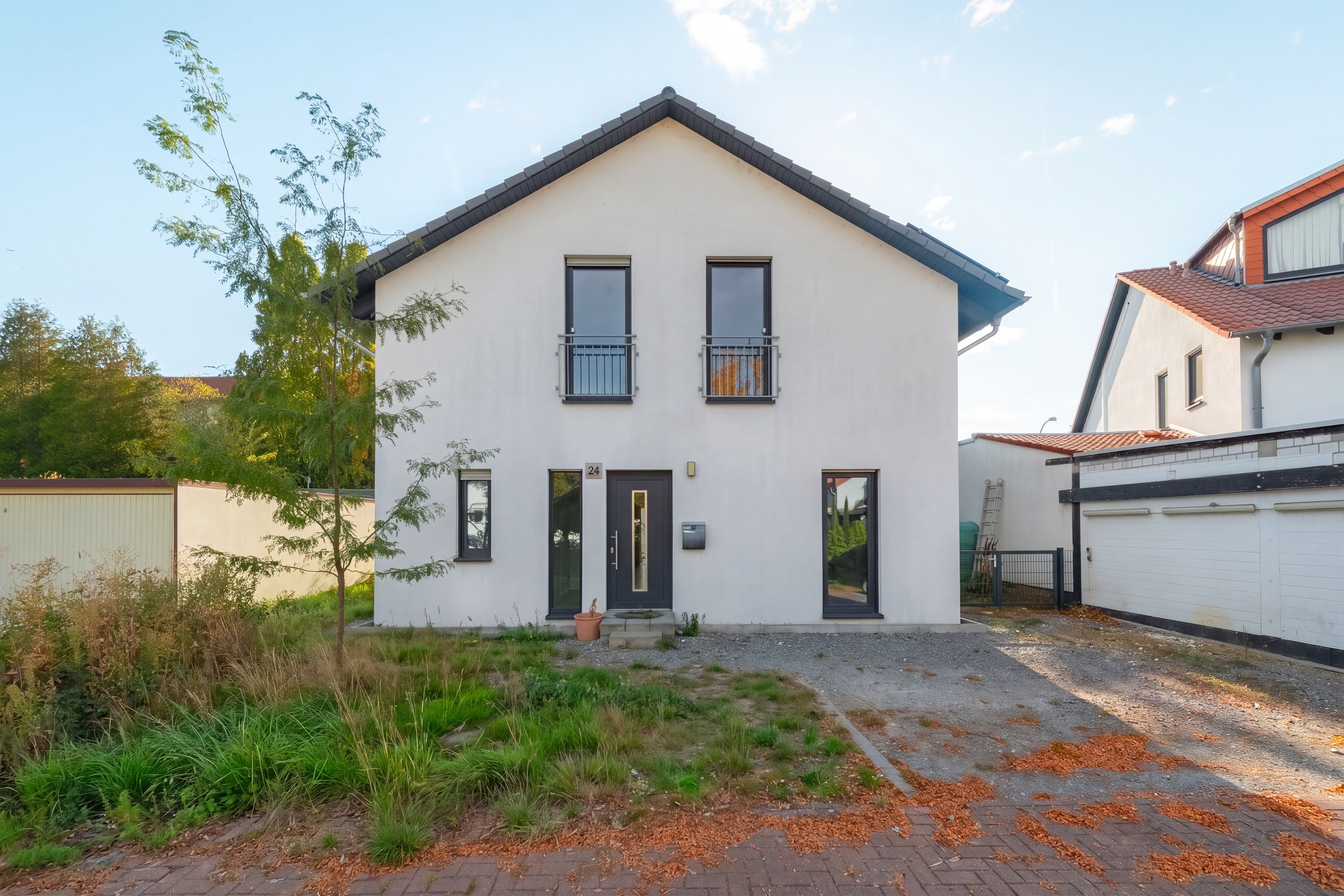 Modernes Einfamilienhaus mit großzügigem Wohnkomfort in LU-Edigheim!