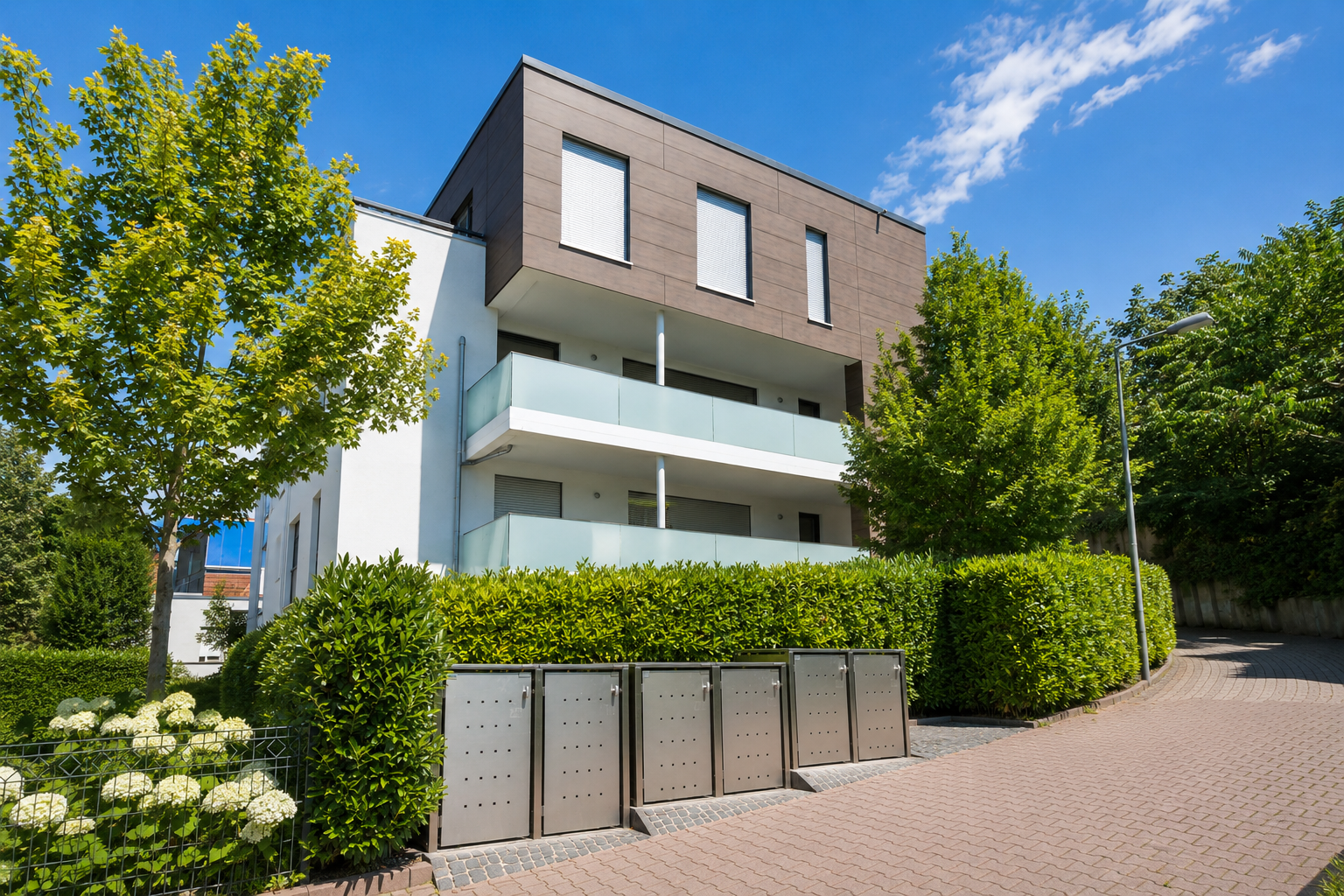 Architectural elegance in the sought-after residential area of Frankfurt-Eschersheim