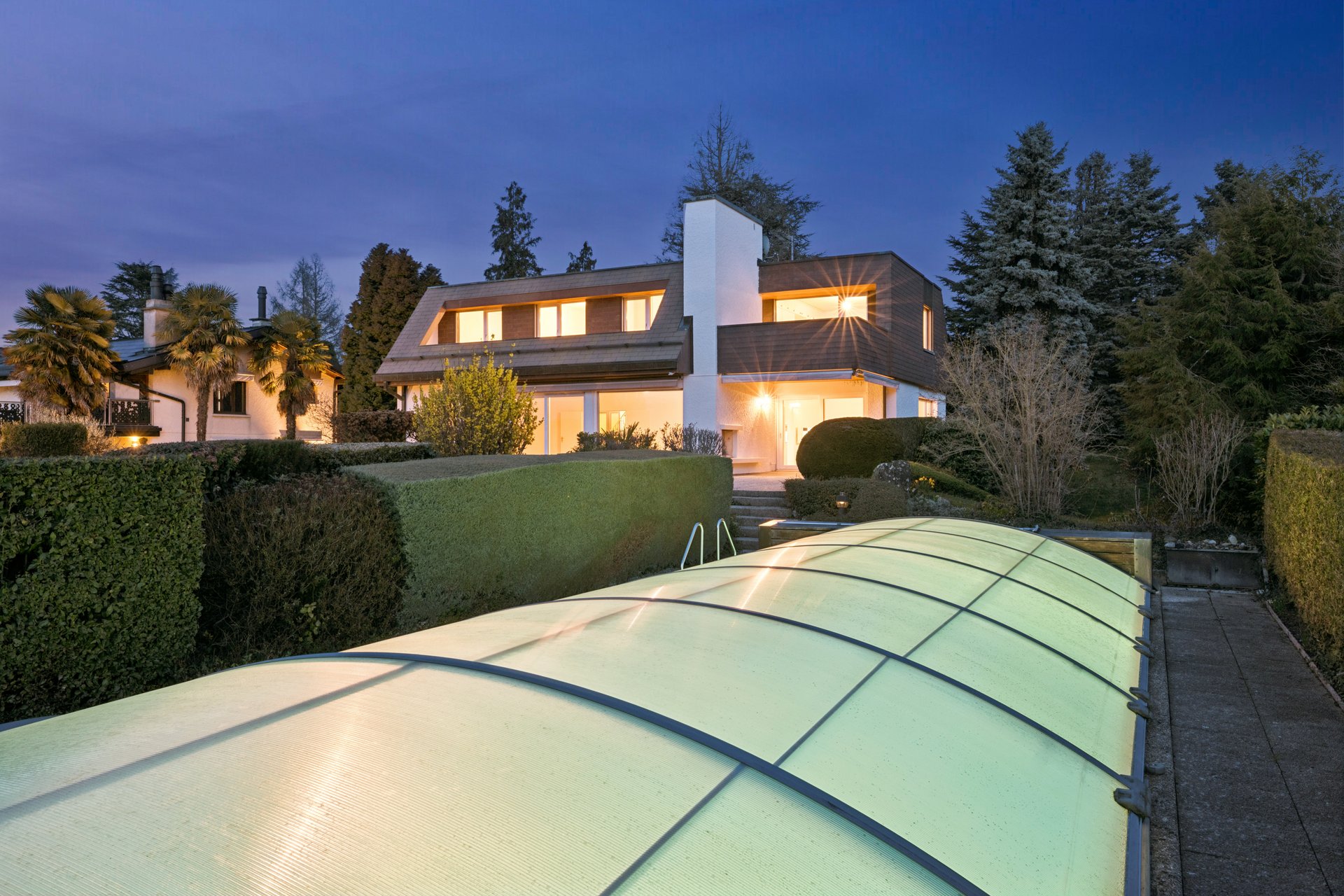 Villa with pool and lake view in Corsier