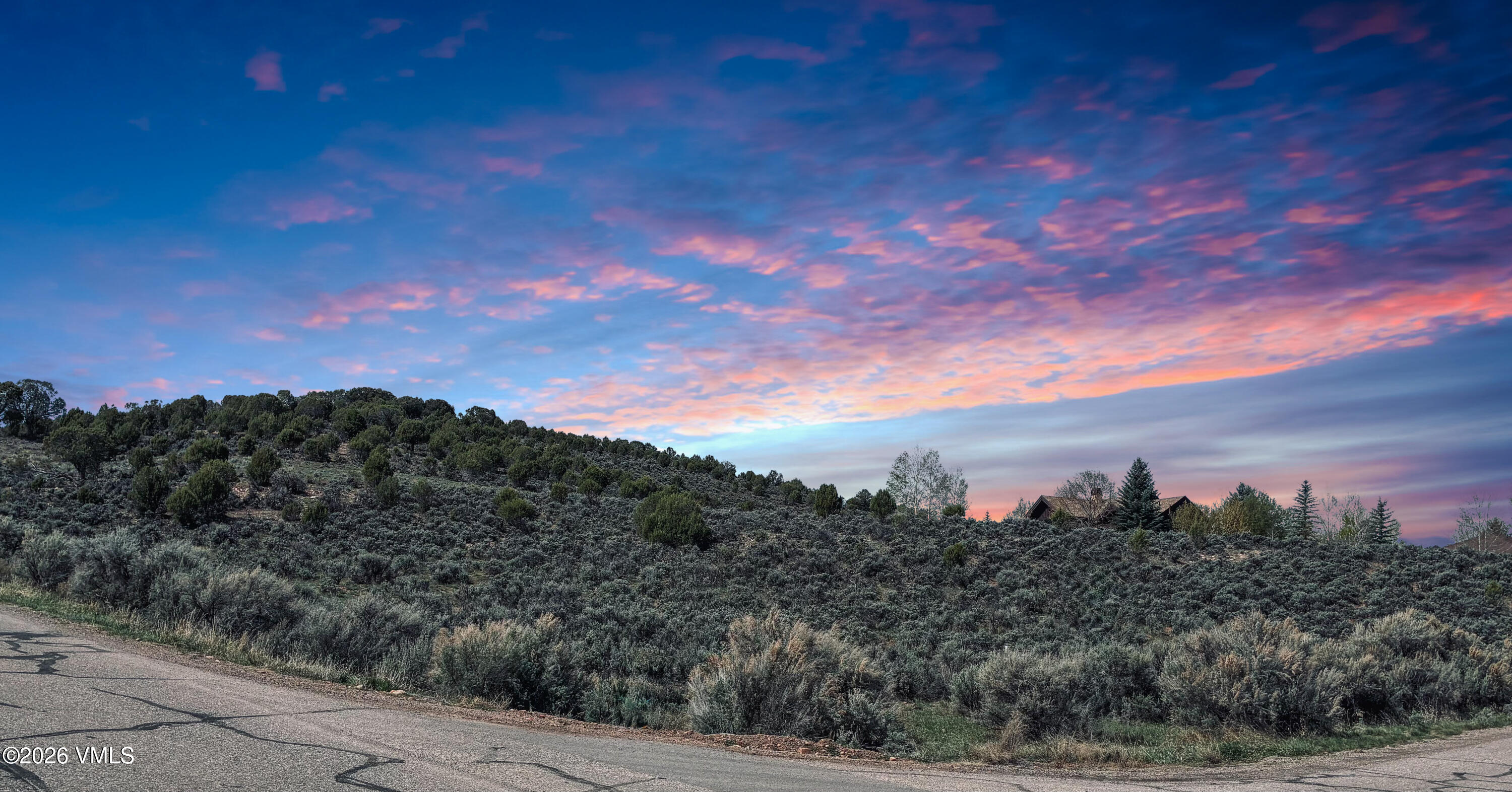 Large Homesite with expansive space - Eagle