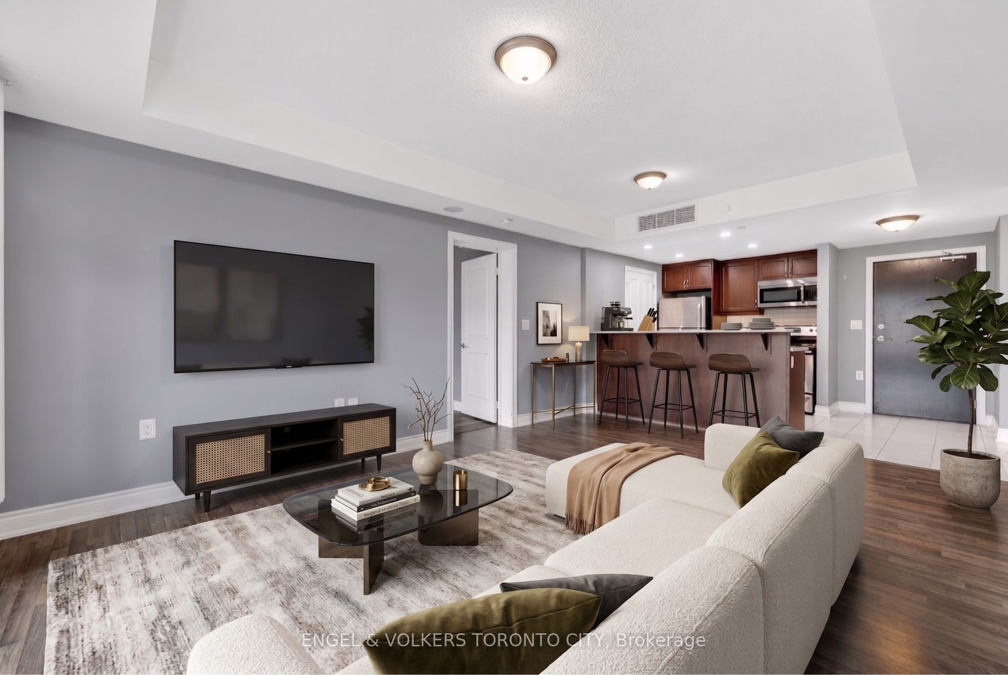 Welcome to your Peaceful Retreat in the Heart of Schomberg!