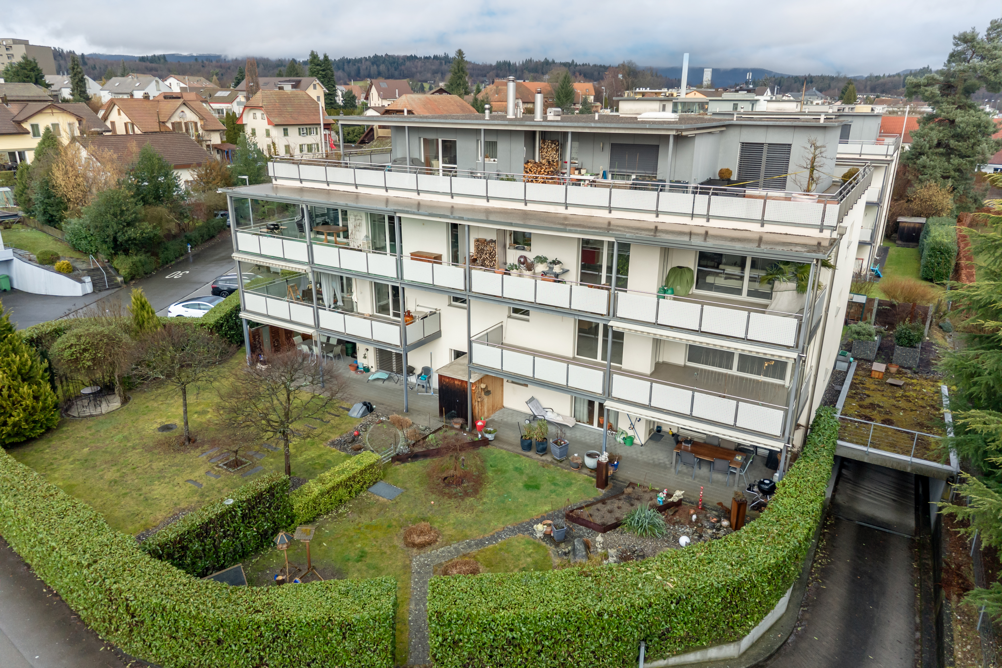 Helle 4.5 Zimmer Wohnung an zentraler Lage