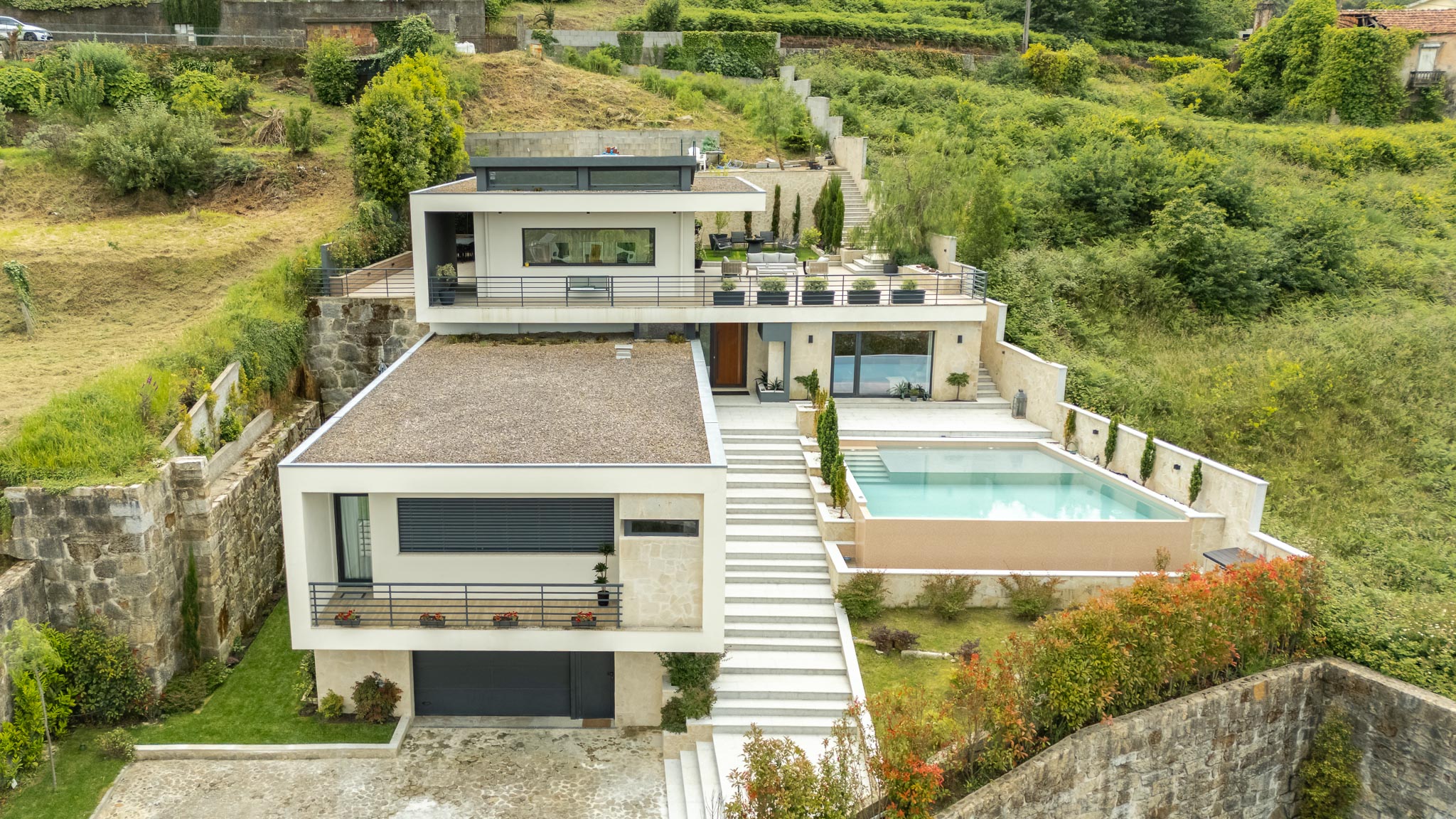 Luxury villa in Gondarém, Northern Portugal