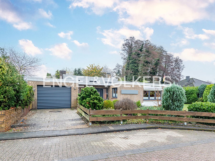 Architekten-Bungalow im Bauhausstil in TOP-Lage von Stade!