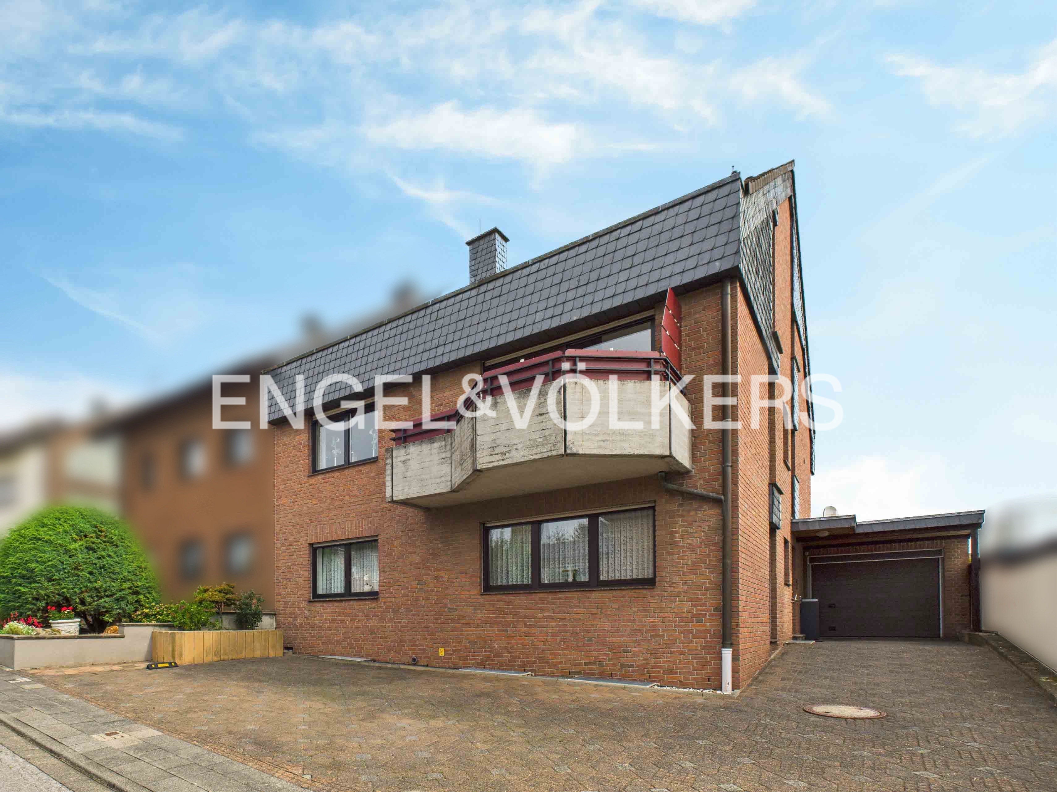 Mit Blick op d'r Dom -
Zweifamilienhaus in Glessen