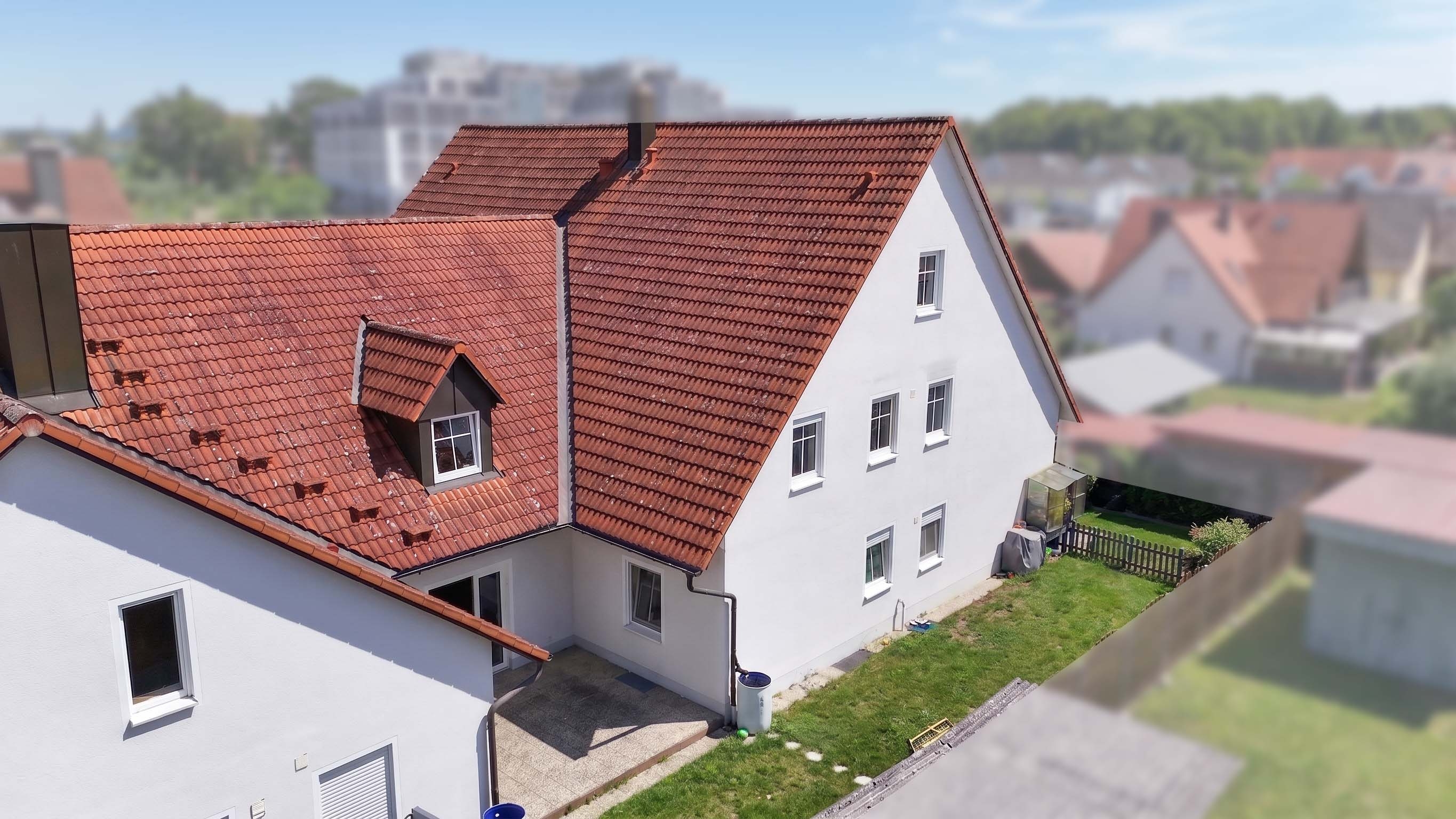 Einziehen oder investieren – Dachbodenpotenzial inkl. TG