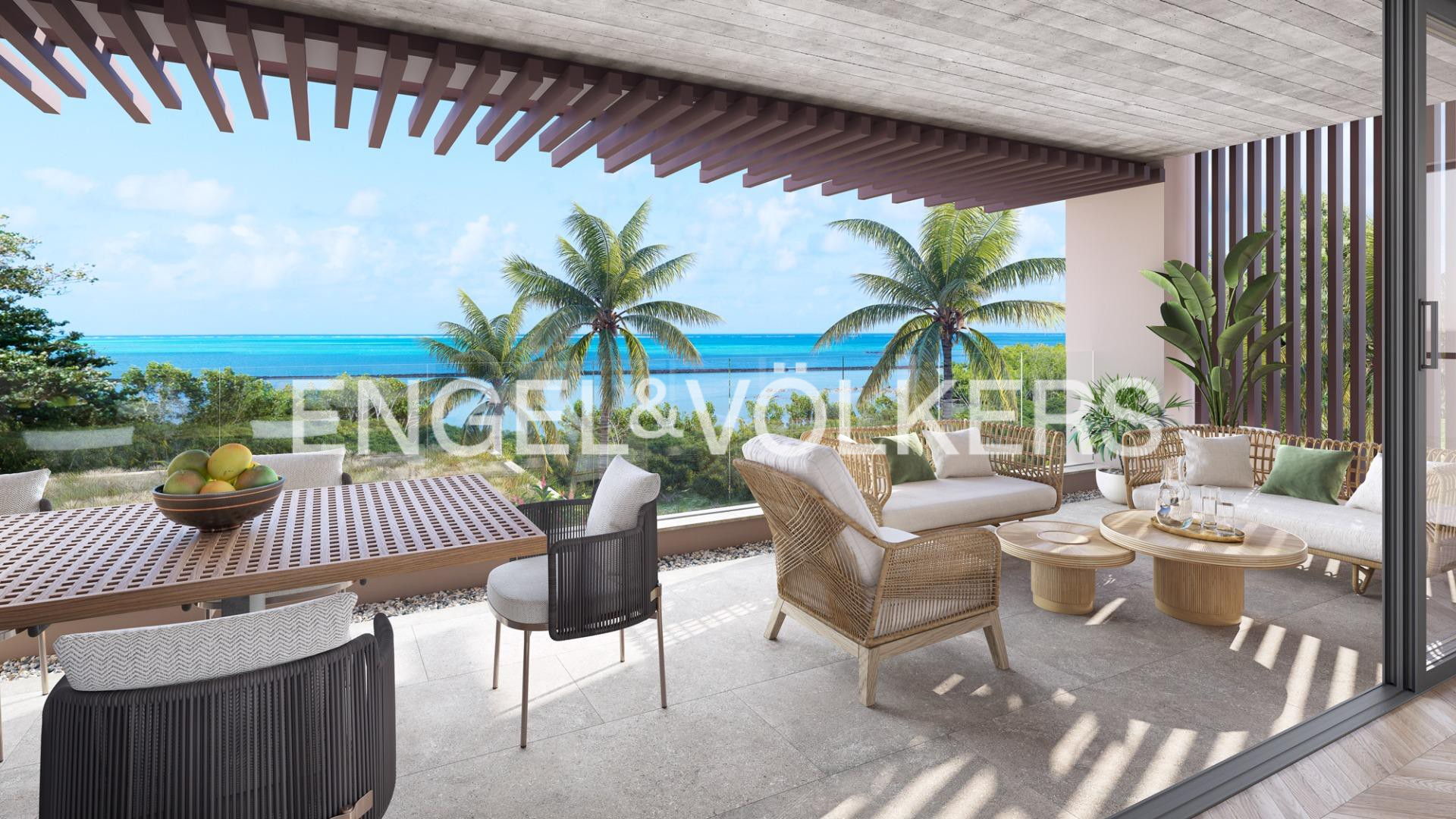 Luxury Living with Panoramic Sea Views: Exquisite 3-Bedroom Apartment