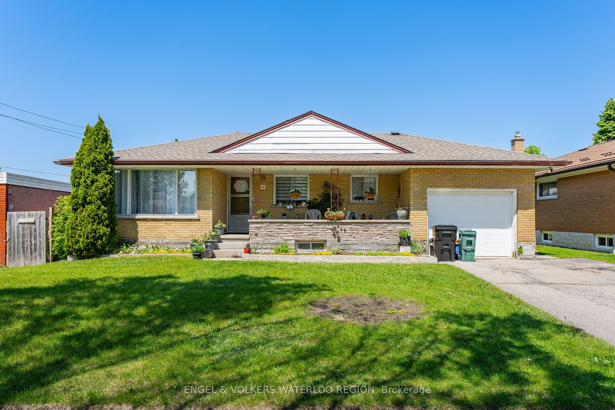 Charming Detached Bungalow With Incredible Potential