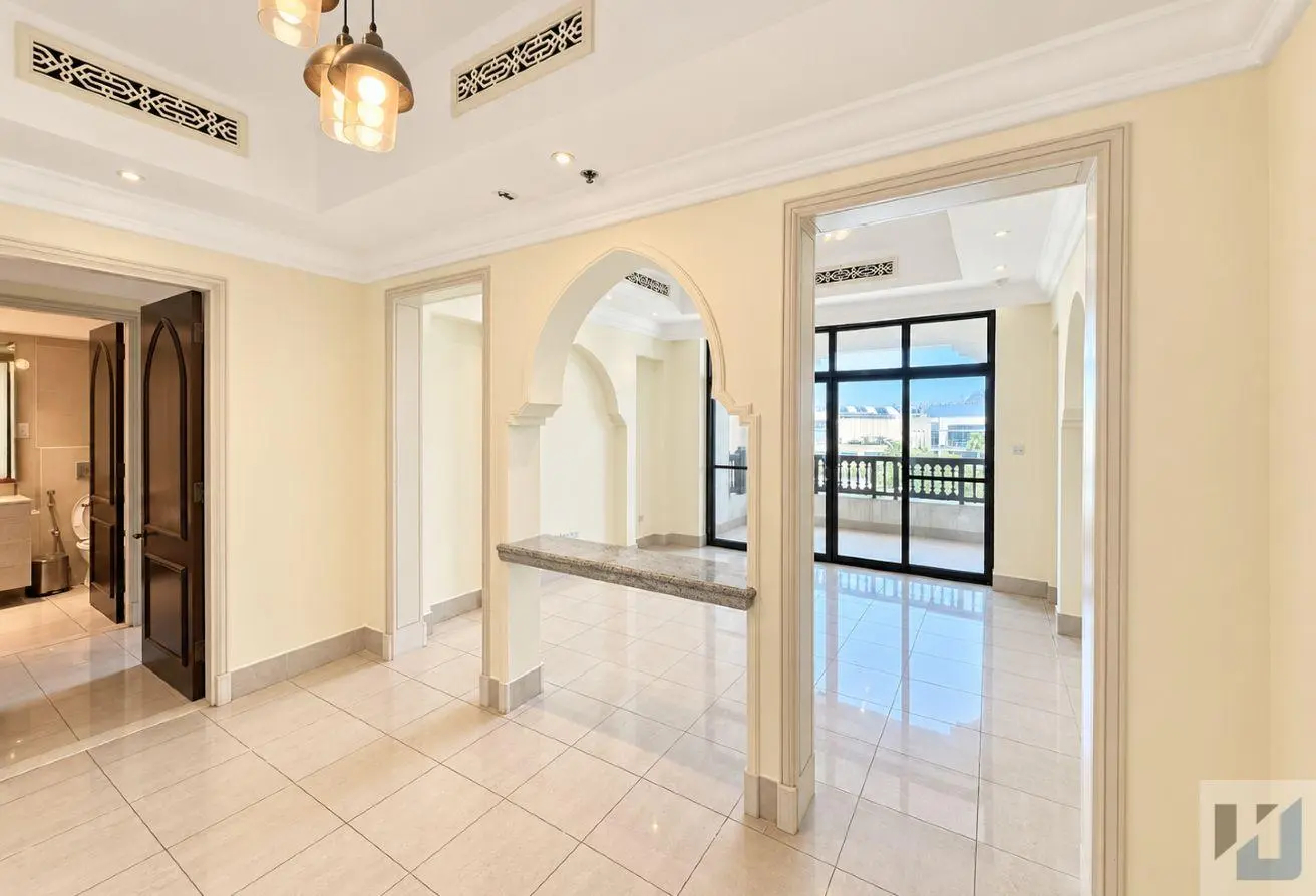 Large Layout | Study Room | Negotiable