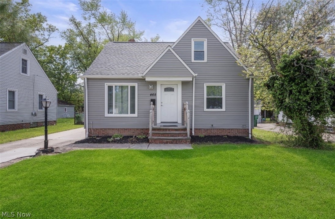 Spacious and Updated Bungalow in Willowick