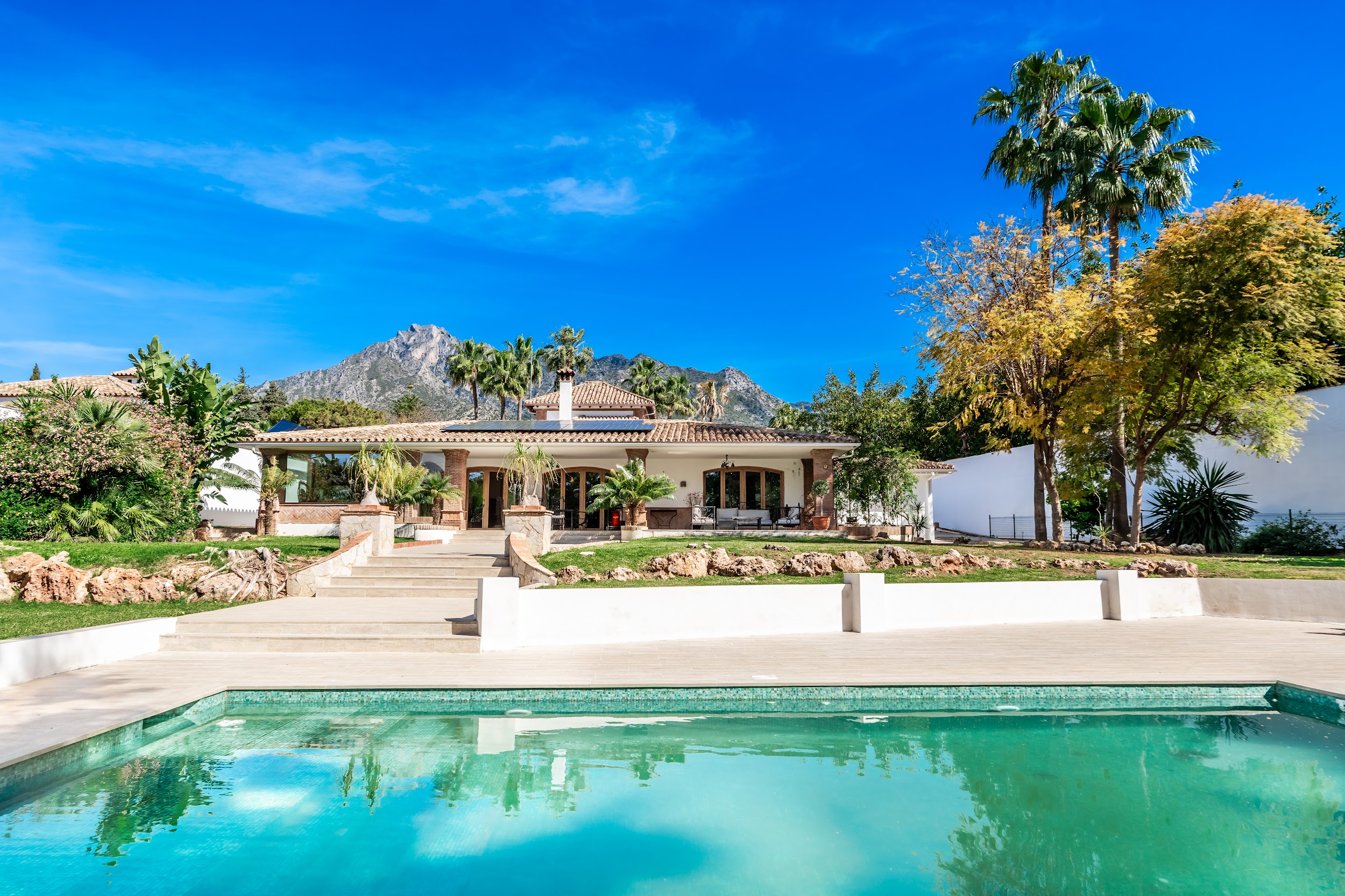 Elegant Mediterranean Style Villa with Sustainable Features in Nagüeles