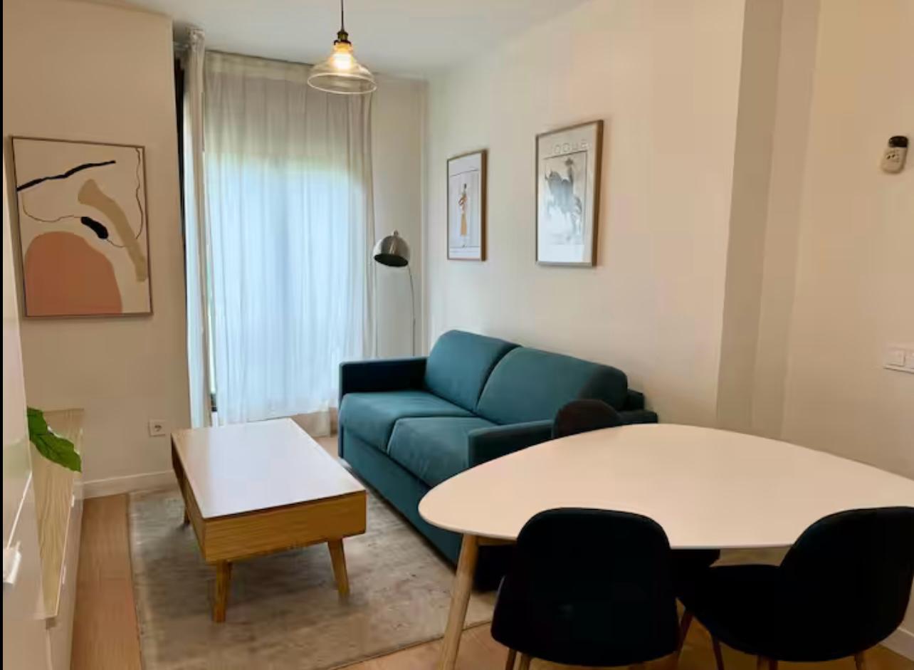 High-yield apartment