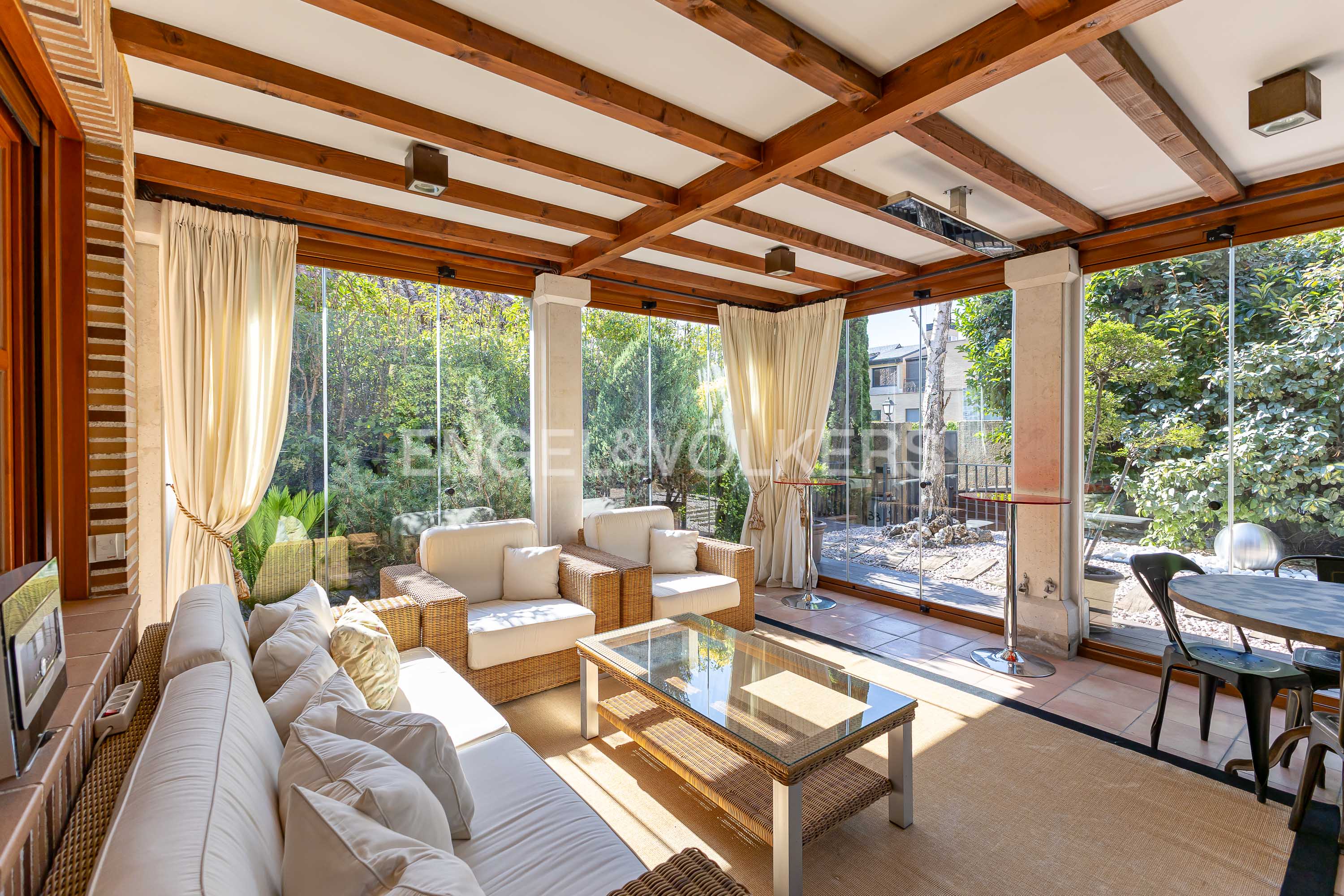 Cozy and exclusive detached house in La Moraleja