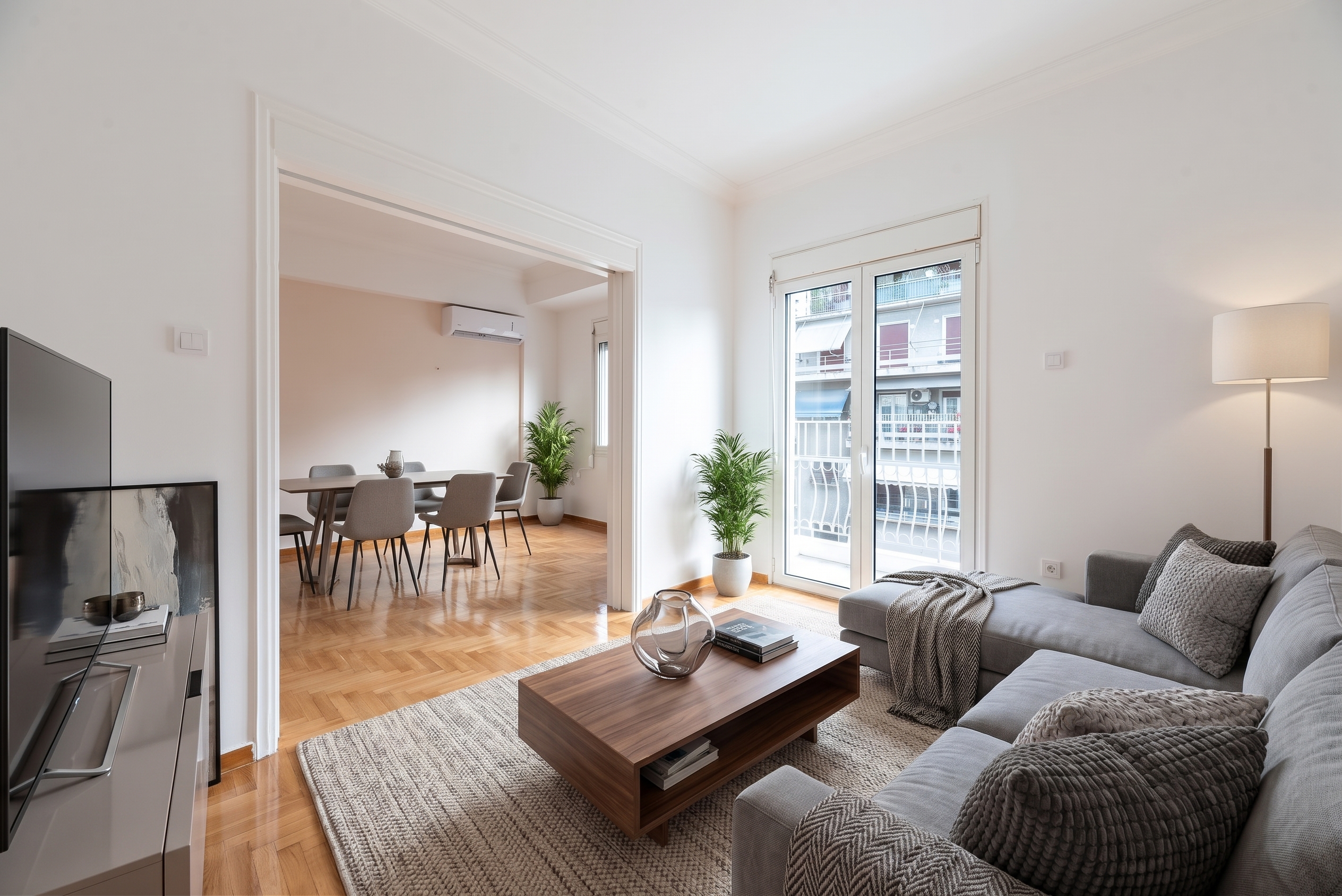 Prime 93 sqm renovated apartment in central Athens - Victoria square [AI-modified]