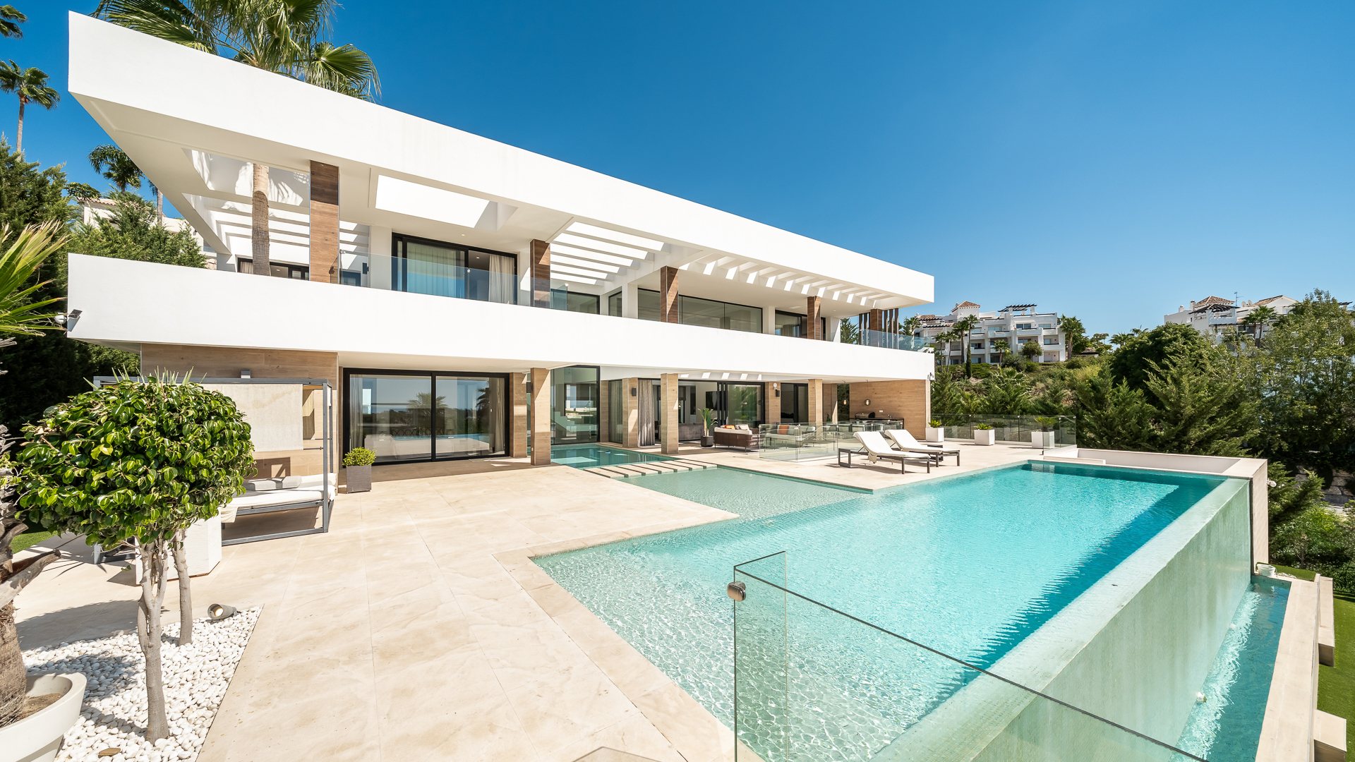 Luxury Villa with Breathtaking Panoramic Sea Views in La Alquería