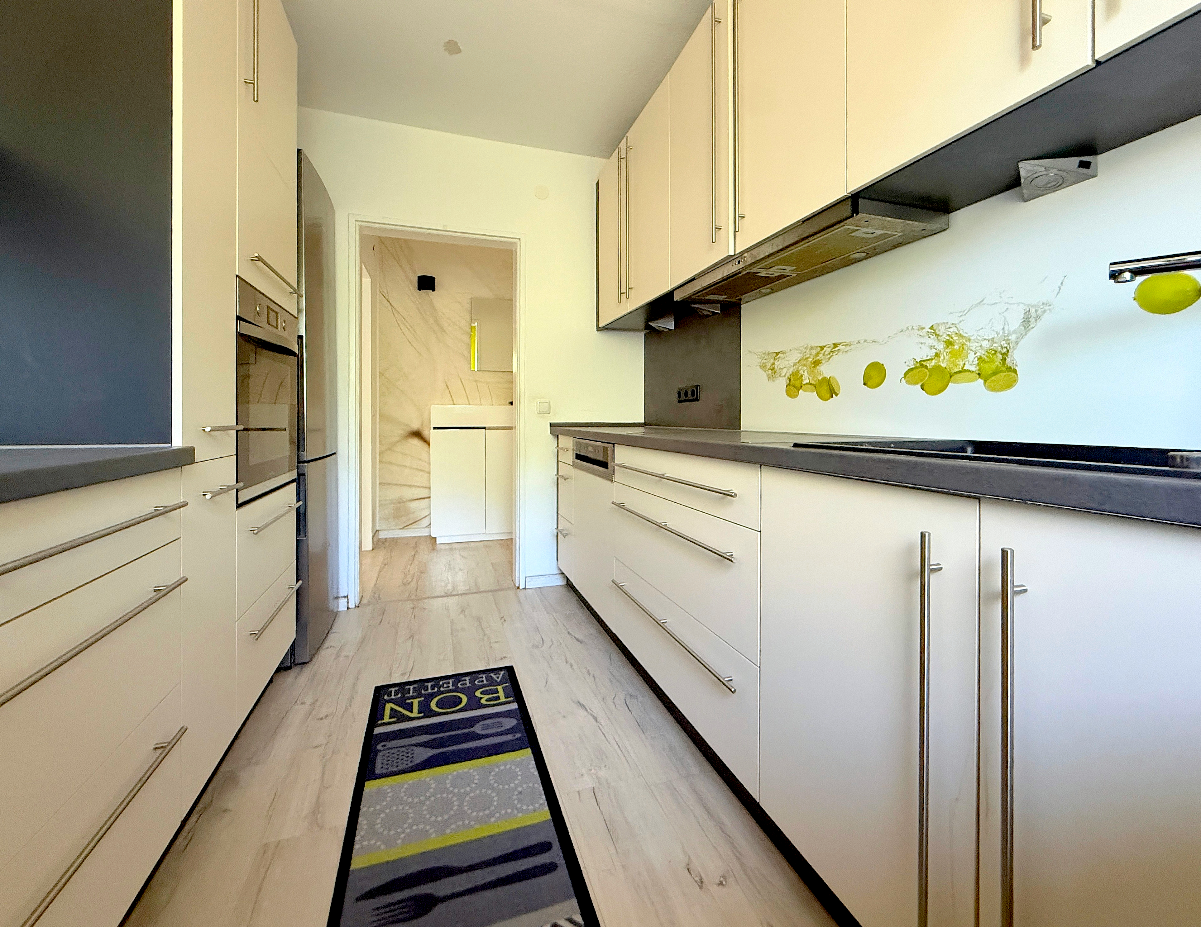 5-Zimmer Wohnung mit Südbalkon im Zentrum von Wilhelmshaven