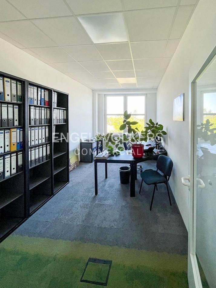 Büro mit Tageslicht und Komfort
