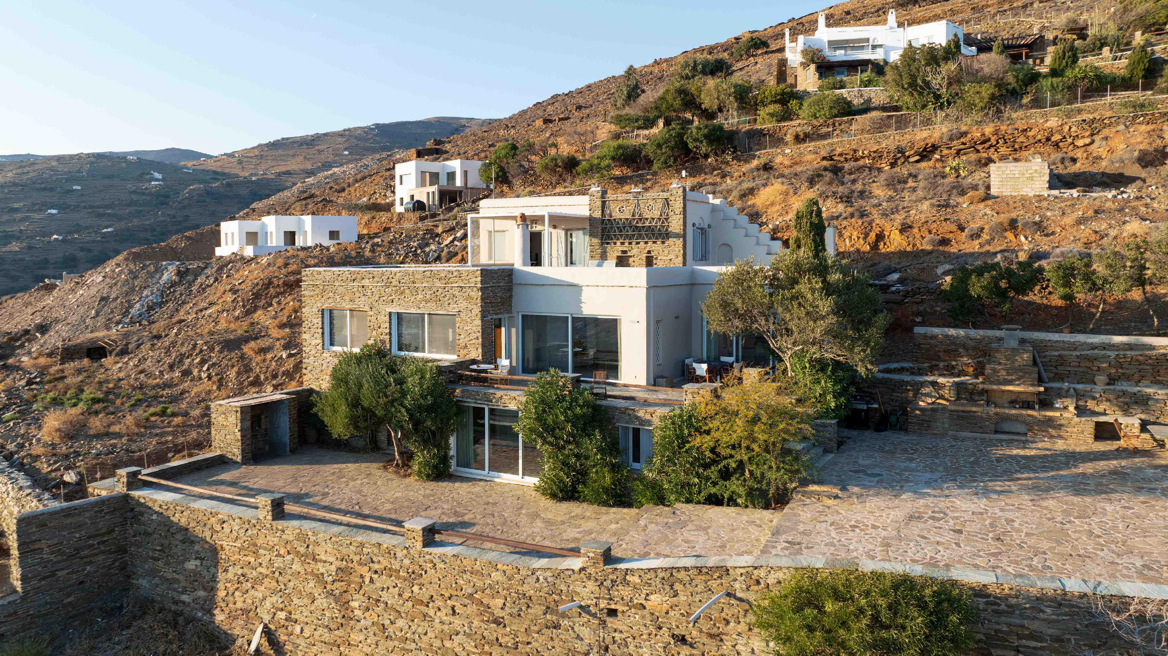 Luxury villa with panoramic sea view and independent guest house in Tinos