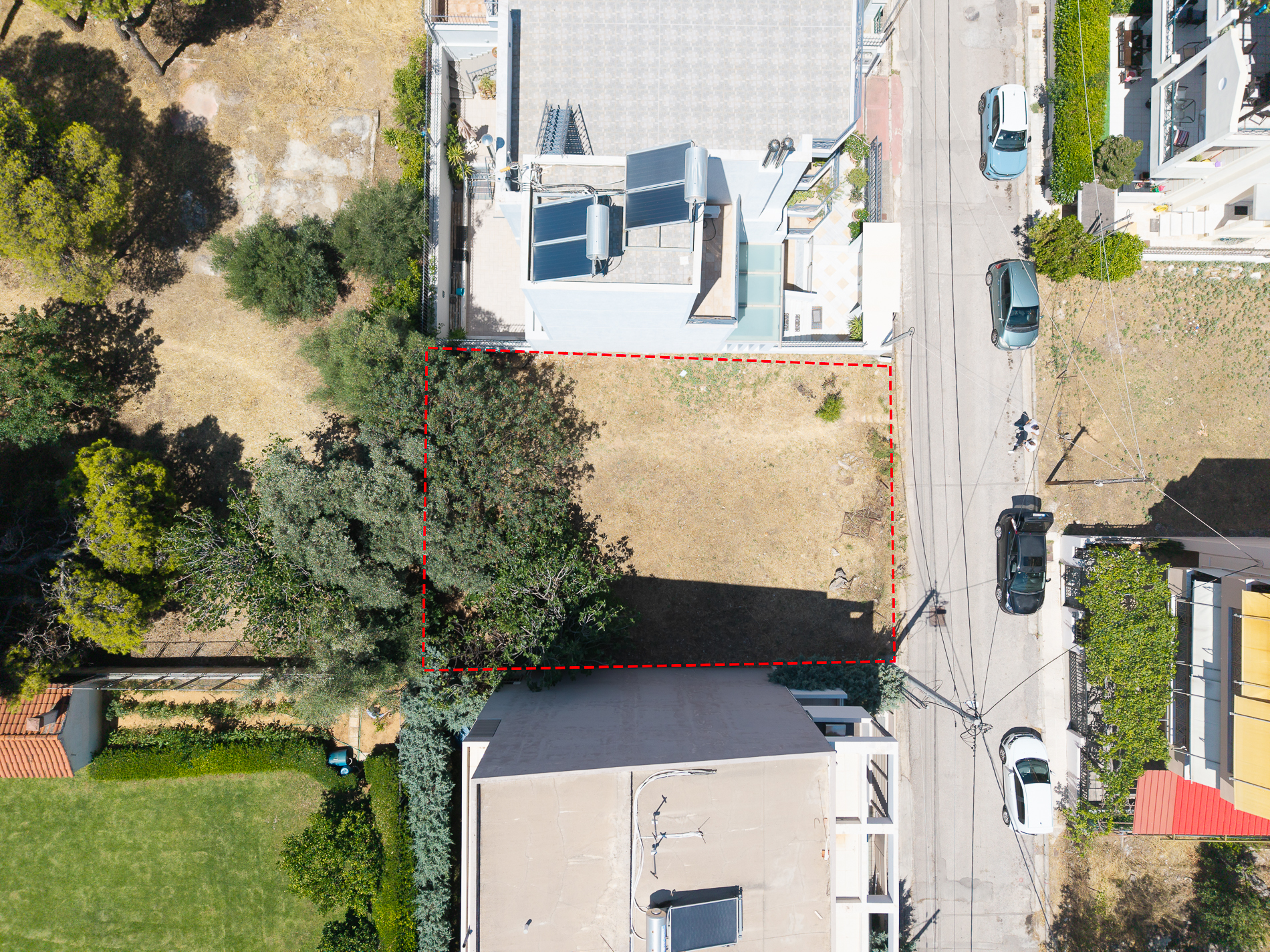 Exceptional plot of 244 sq.m. in Ano Pefki