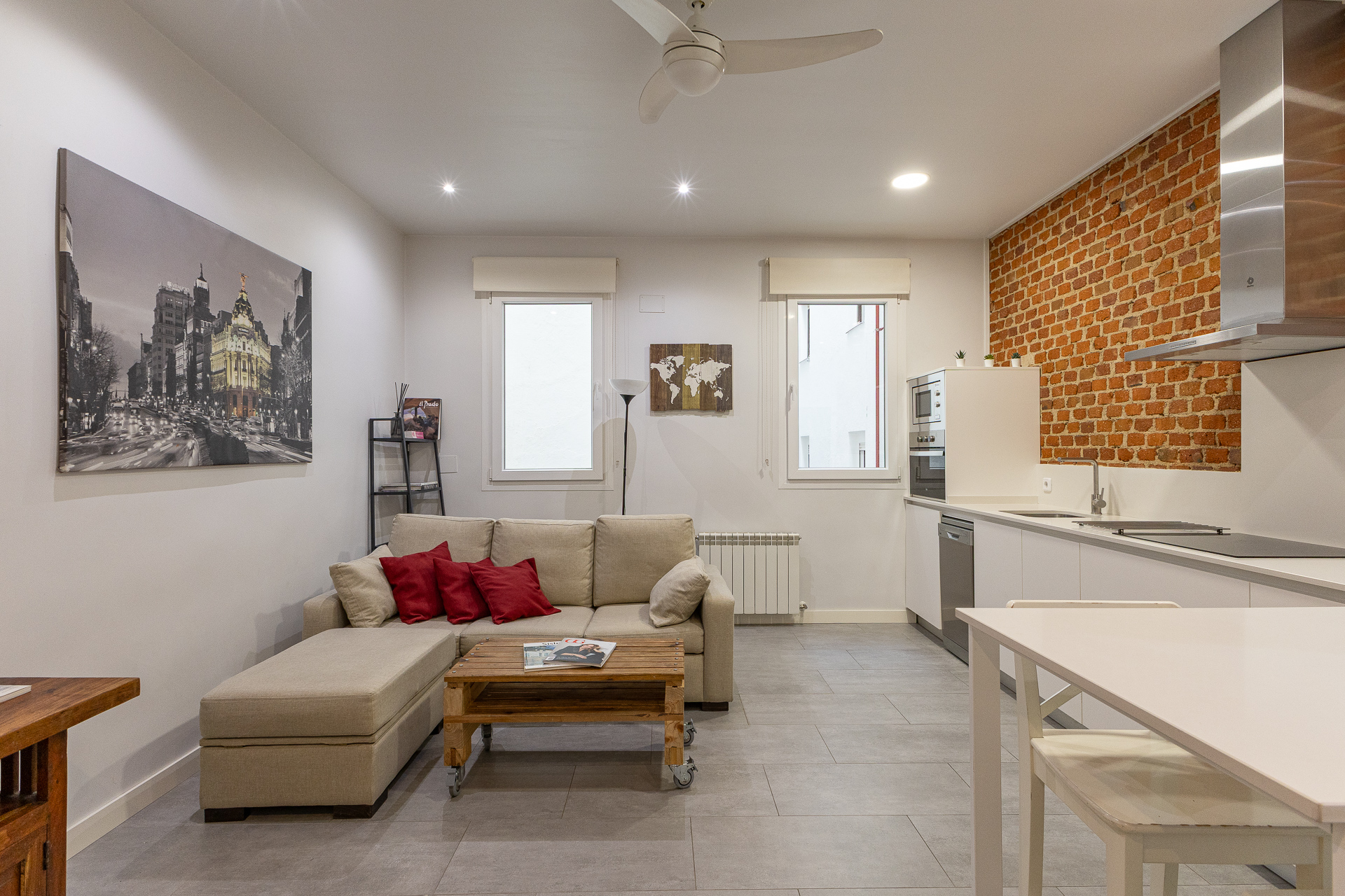 Property in a prime location next to Retiro Park