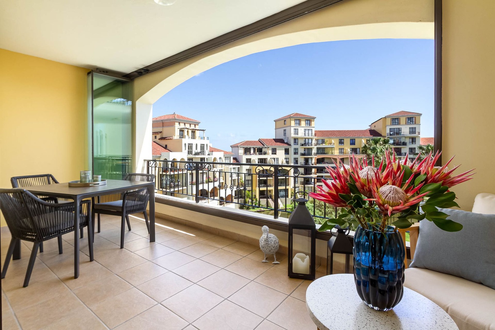 Spacious North-West facing living with resort-style amenities & waterfront feel