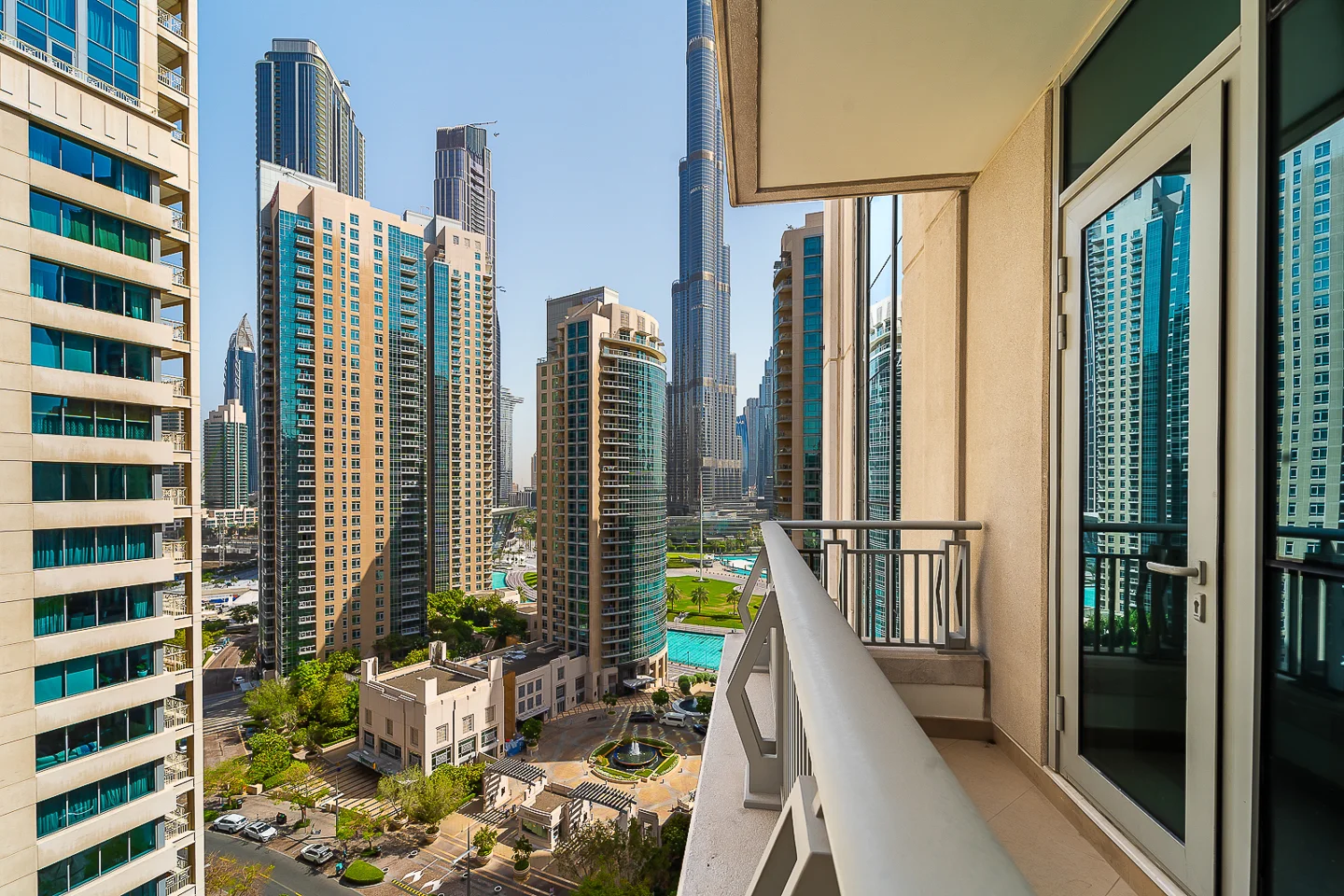 Burj Khalifa and Boulevard View | Vacant | LUX