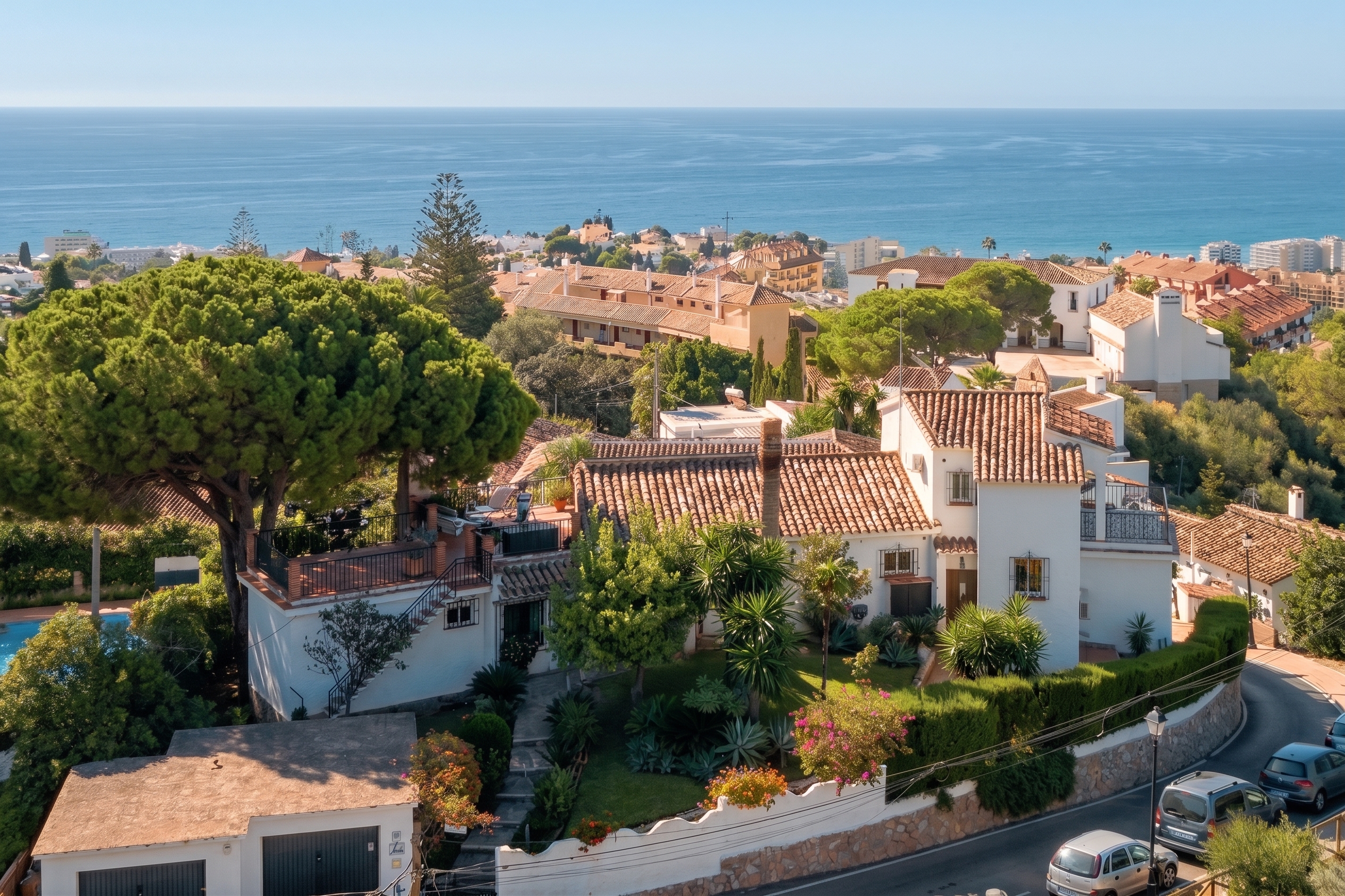Charmante Villa mit 6 Schlafzimmern und Meerblick