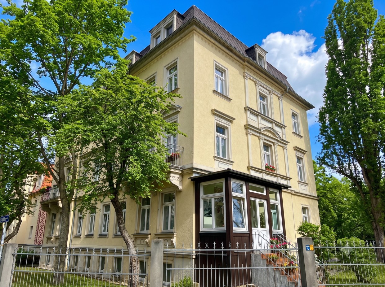 Kapitalanlage: 3-Raum-Wohnung in Uni-Nähe mit Stellplatz