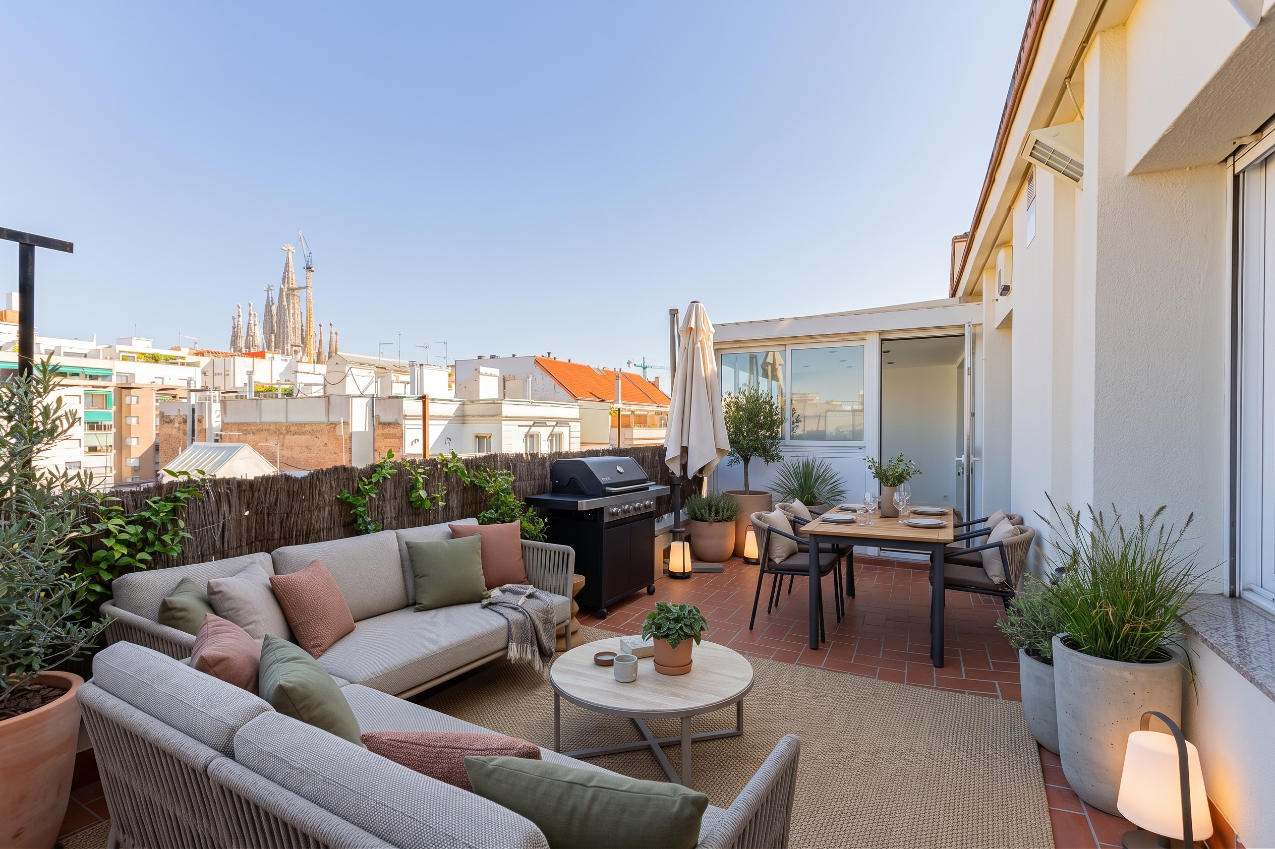 Fantastic penthouse in Eixample [AI-modified]
