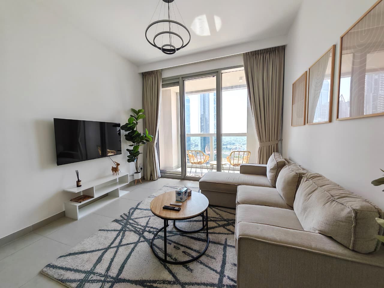 Chiller free | Fully Furnished | Ready To Move