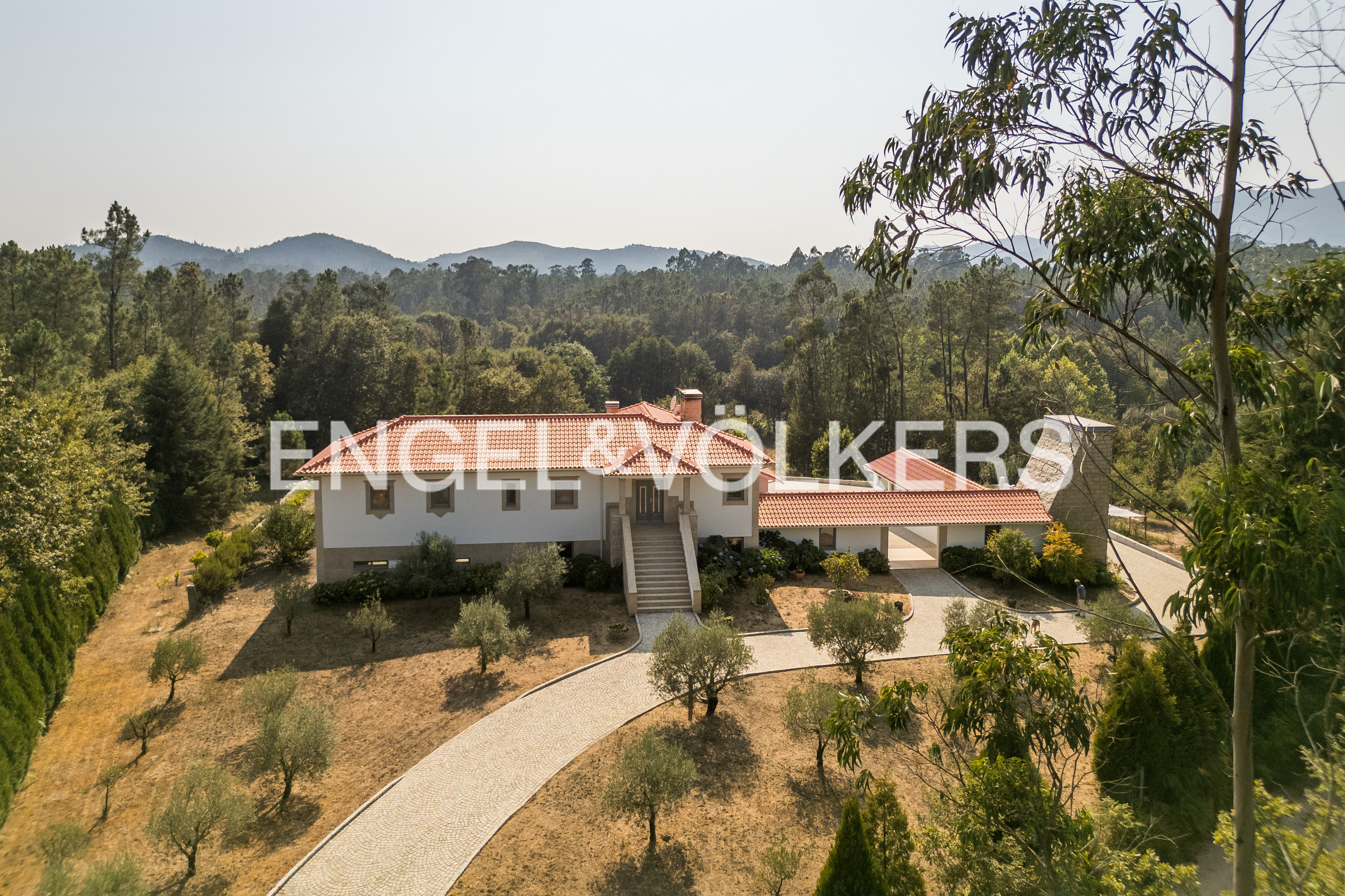 Isolated 5 Bedroom Villa Integrated with Nature