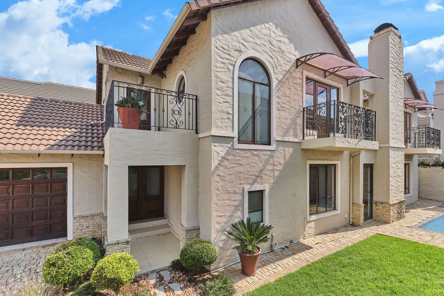 Broadacres Country Estate (26).jpg