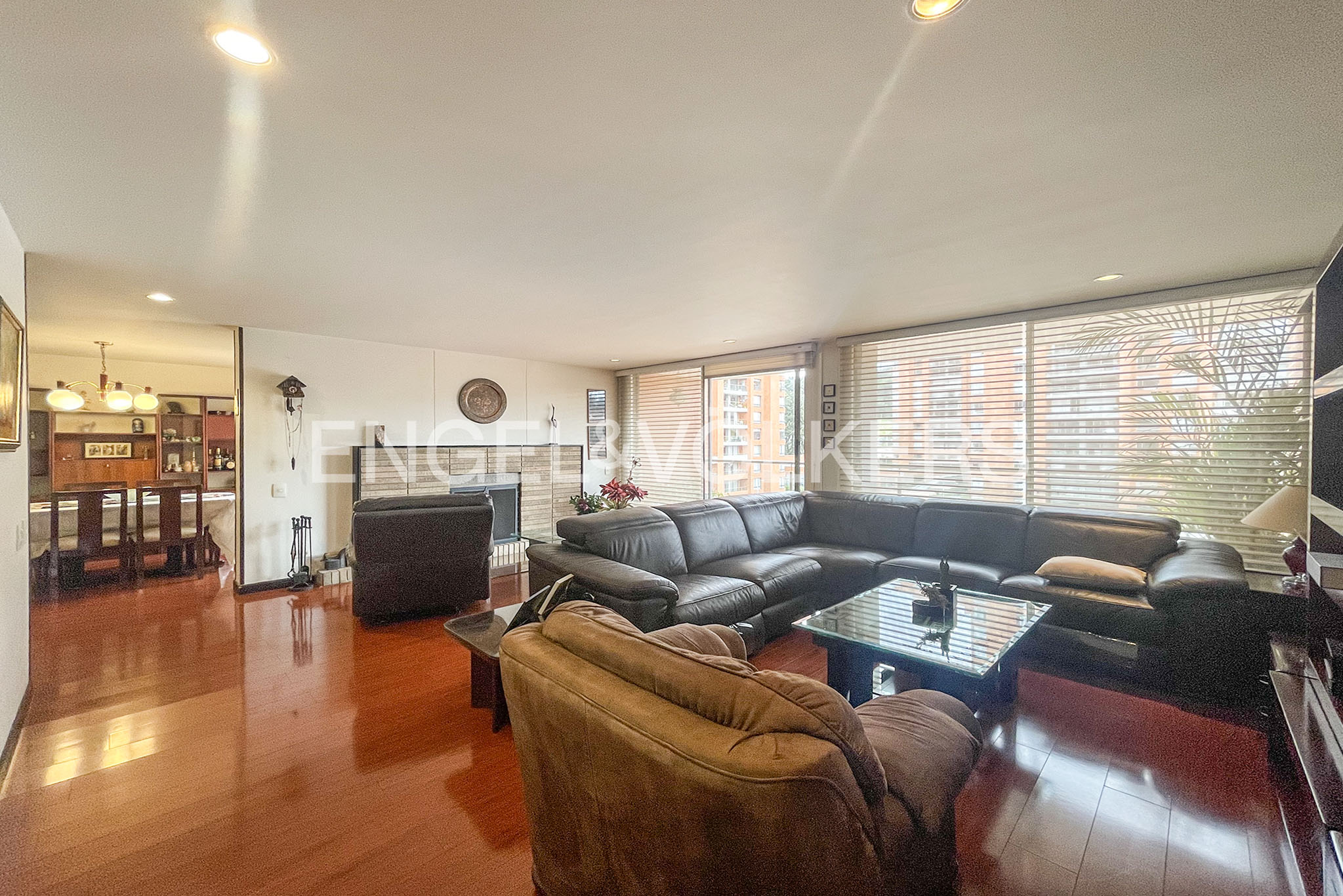 Apartamento con balcón y clubhouse para venta en Colina Campestre