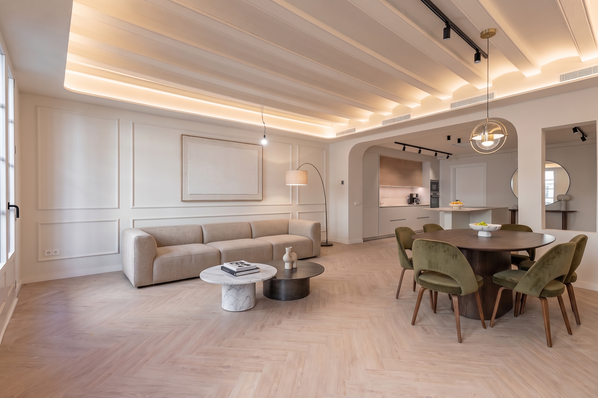 Licht, ursprünglicher Charakter und Neubau nahe der Rambla