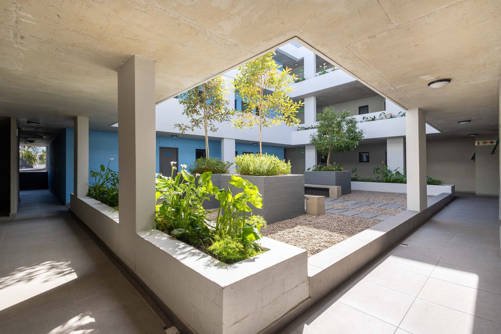 Step into modern luxury — right in the centre of Knysna