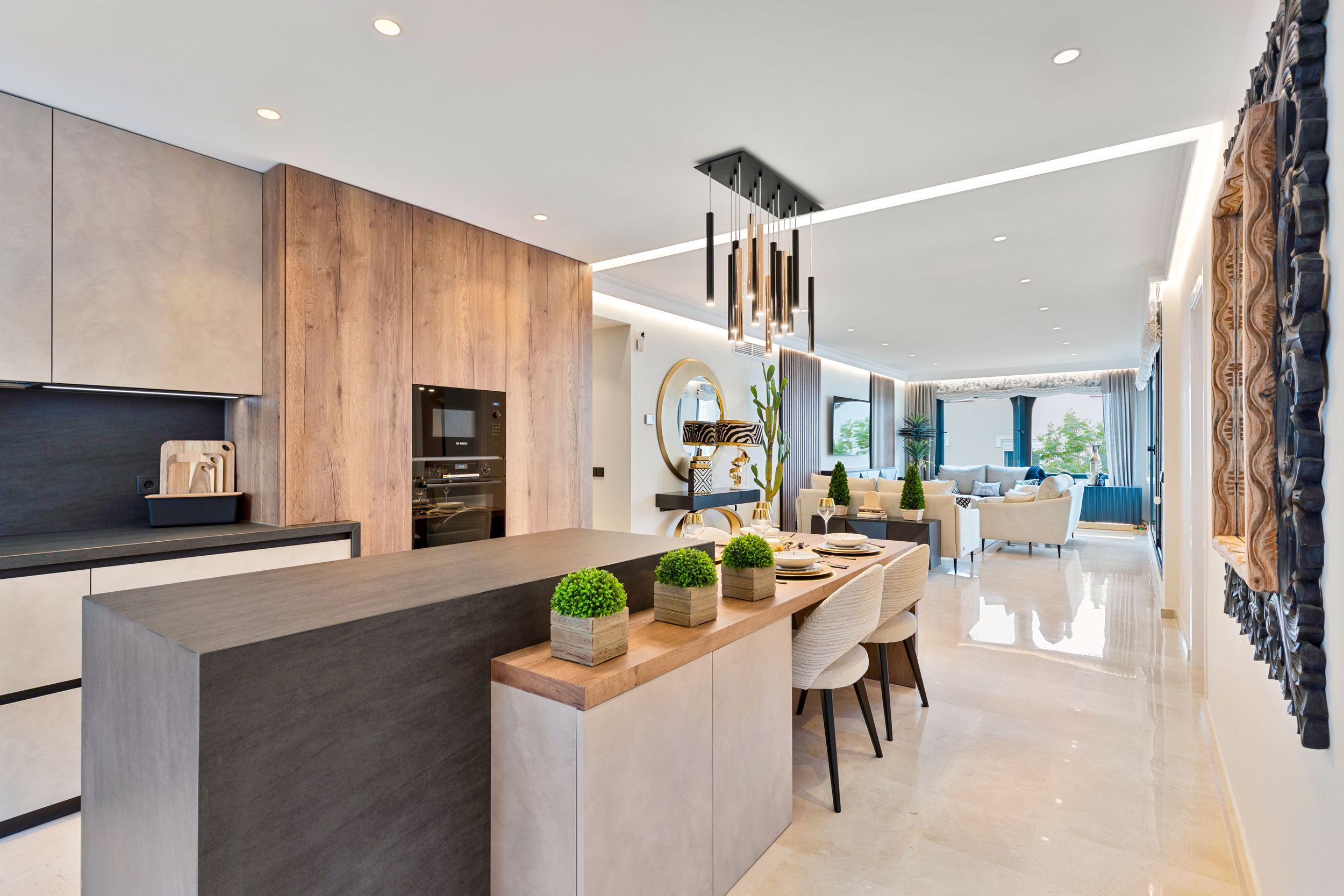 Exclusive 3-Bedroom Penthouse with Expansive Outdoor Spaces in Marbella Centre