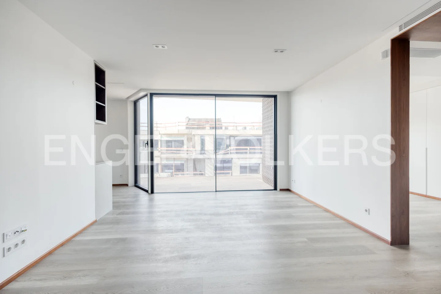 Elegant 1-Bedroom Apartament Located in a Unique Residential Complex on the Banks of Lima River