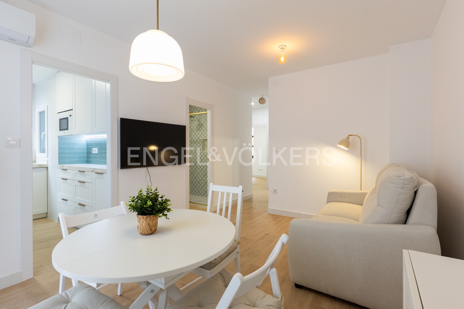 Precioso apartamento con reforma integral a estrenar en calle Na Jordana