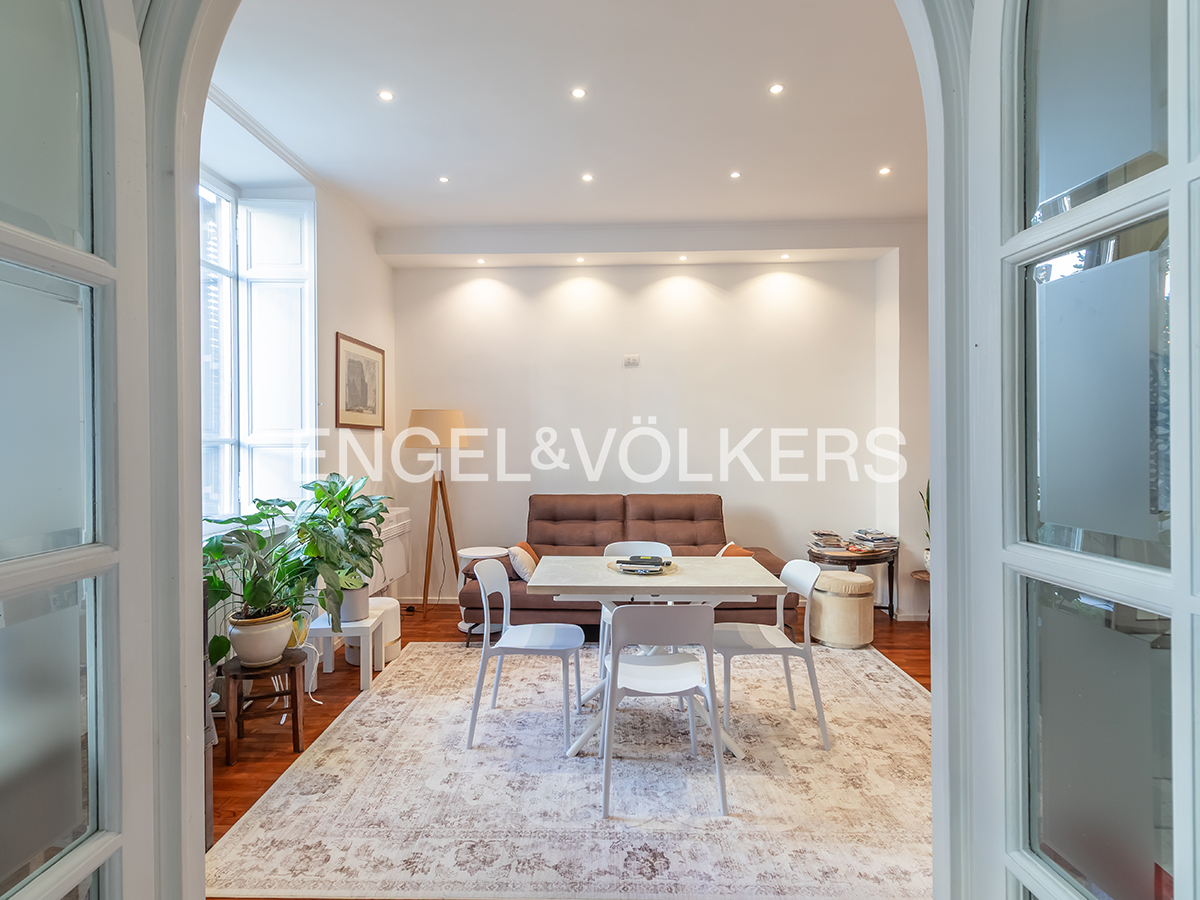 Elegant designer apartment in the heart of Esquilino