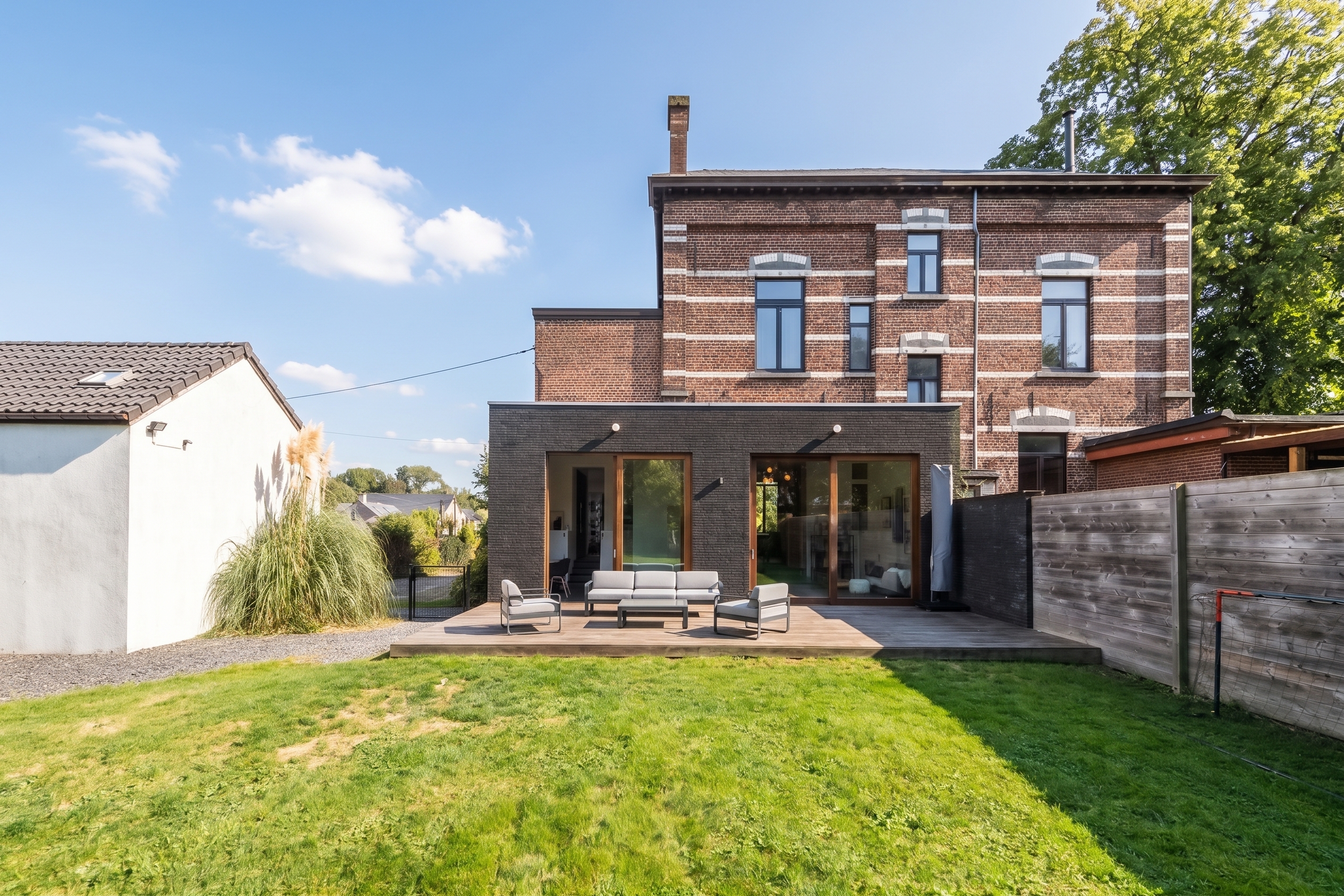 Une maison de caractère pleine de charme, nichée sur 14 ares 02 [Modifié par IA]
