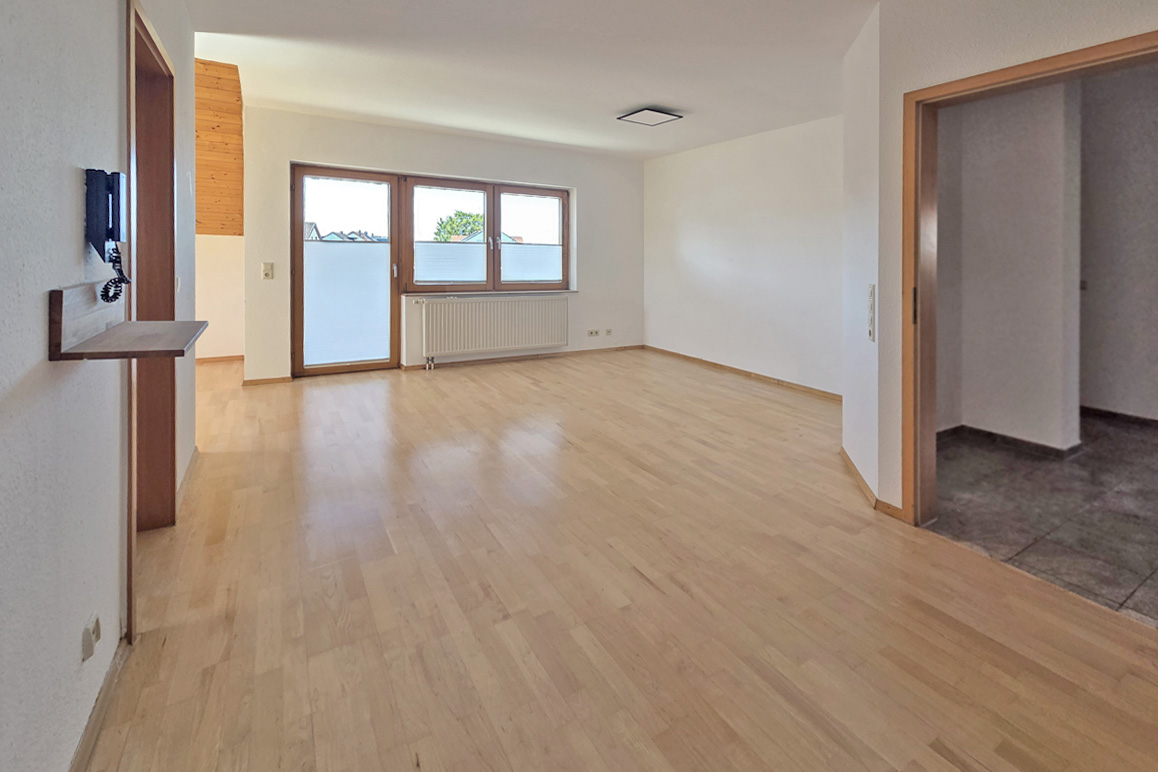 Schöne 4,5-Zimmer-Maisonette-Wohnung mit großem Balkon