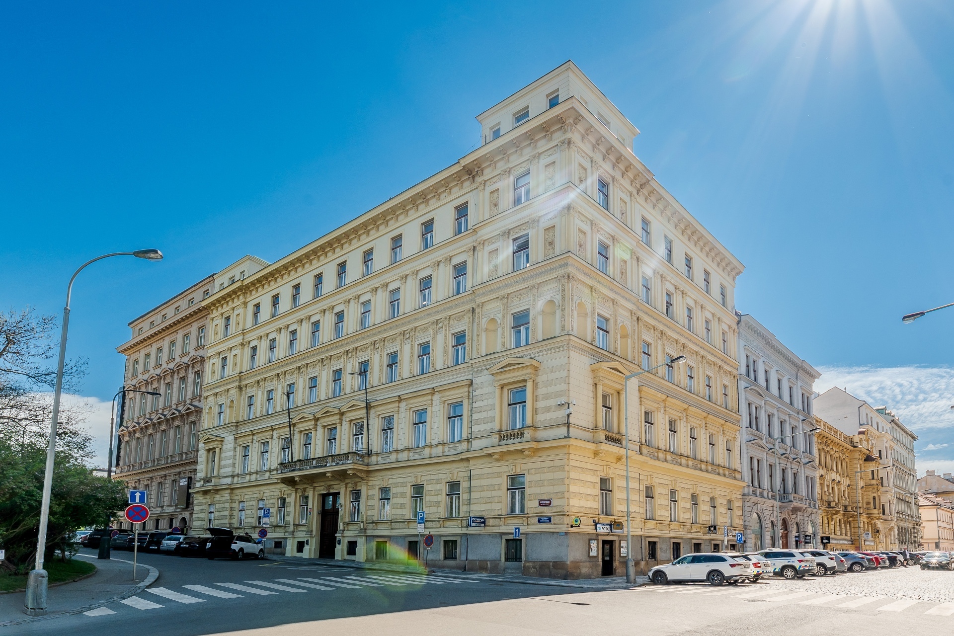Office space with a view near the train station