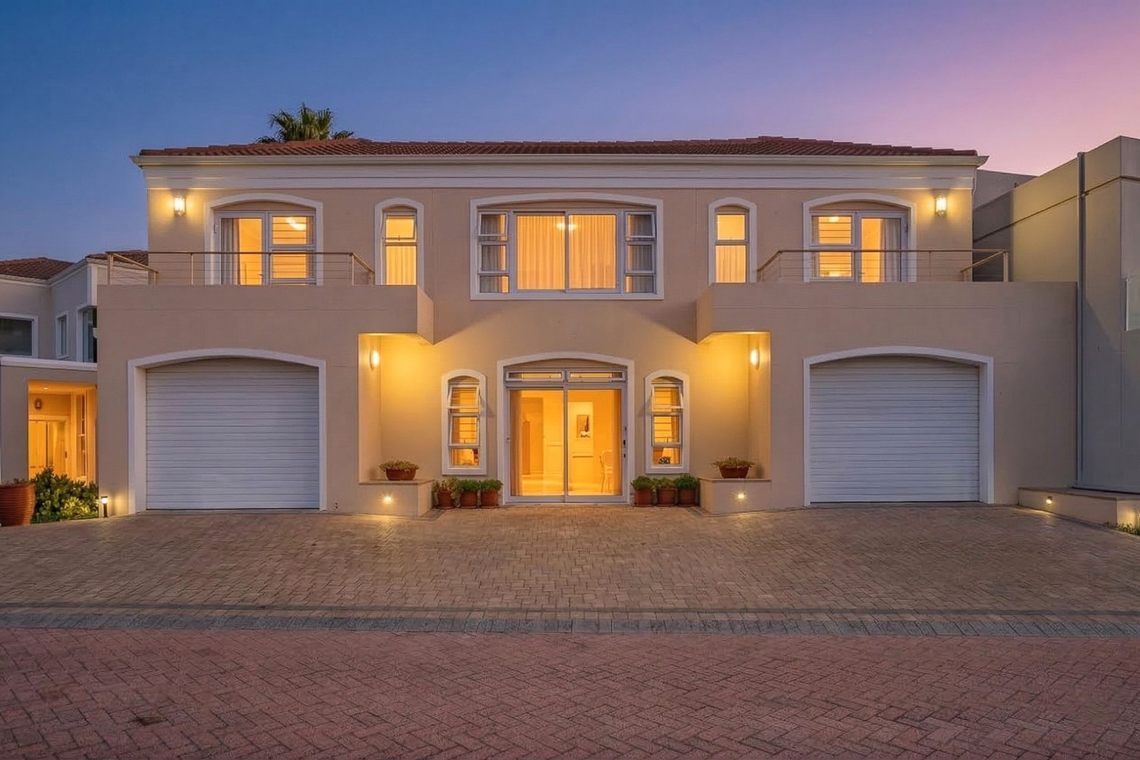 Meticulously maintained waterfront Villa in prestigious Harbour Island Estate