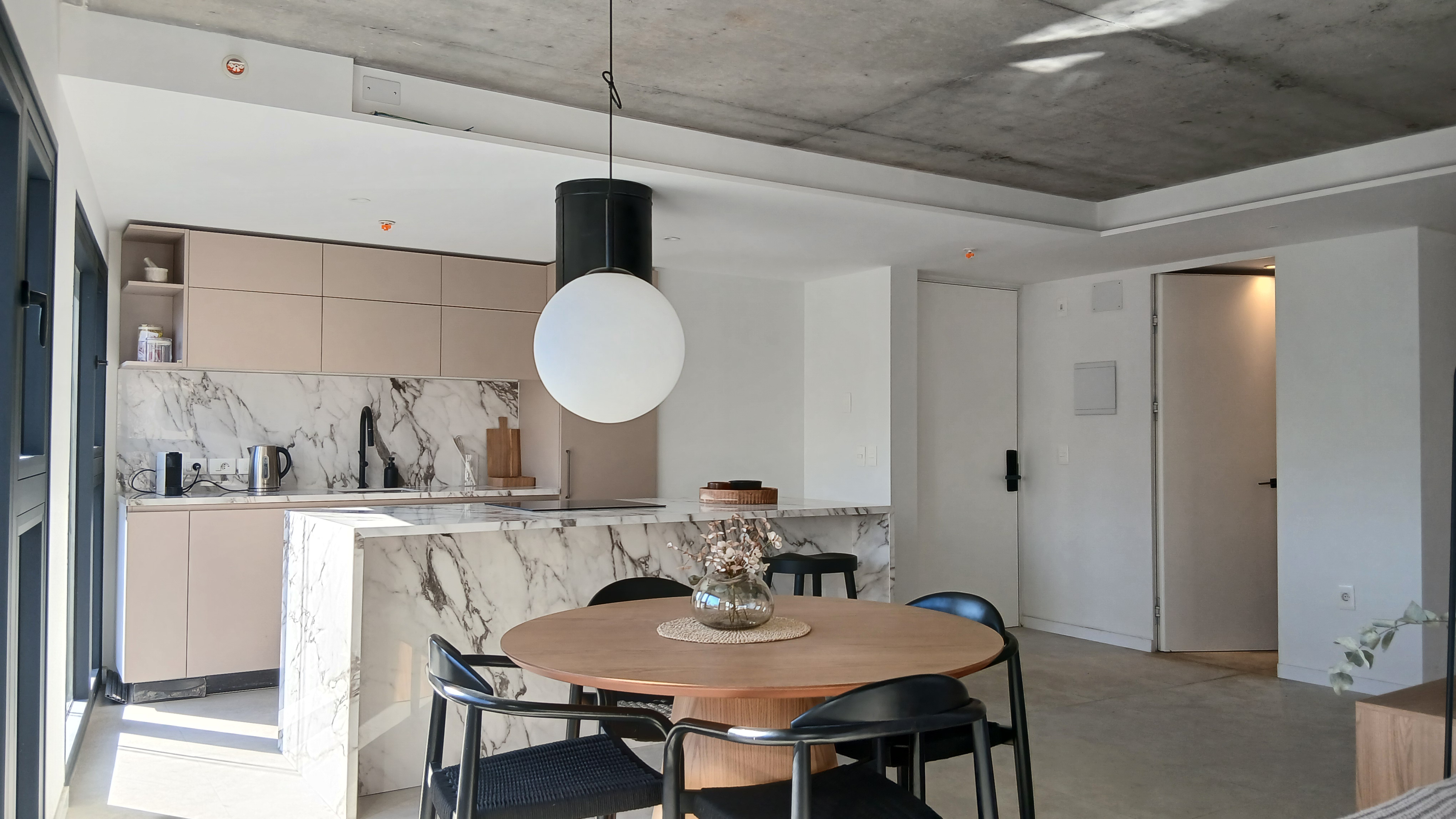 2-bedroom corner apartment in BRUSCO