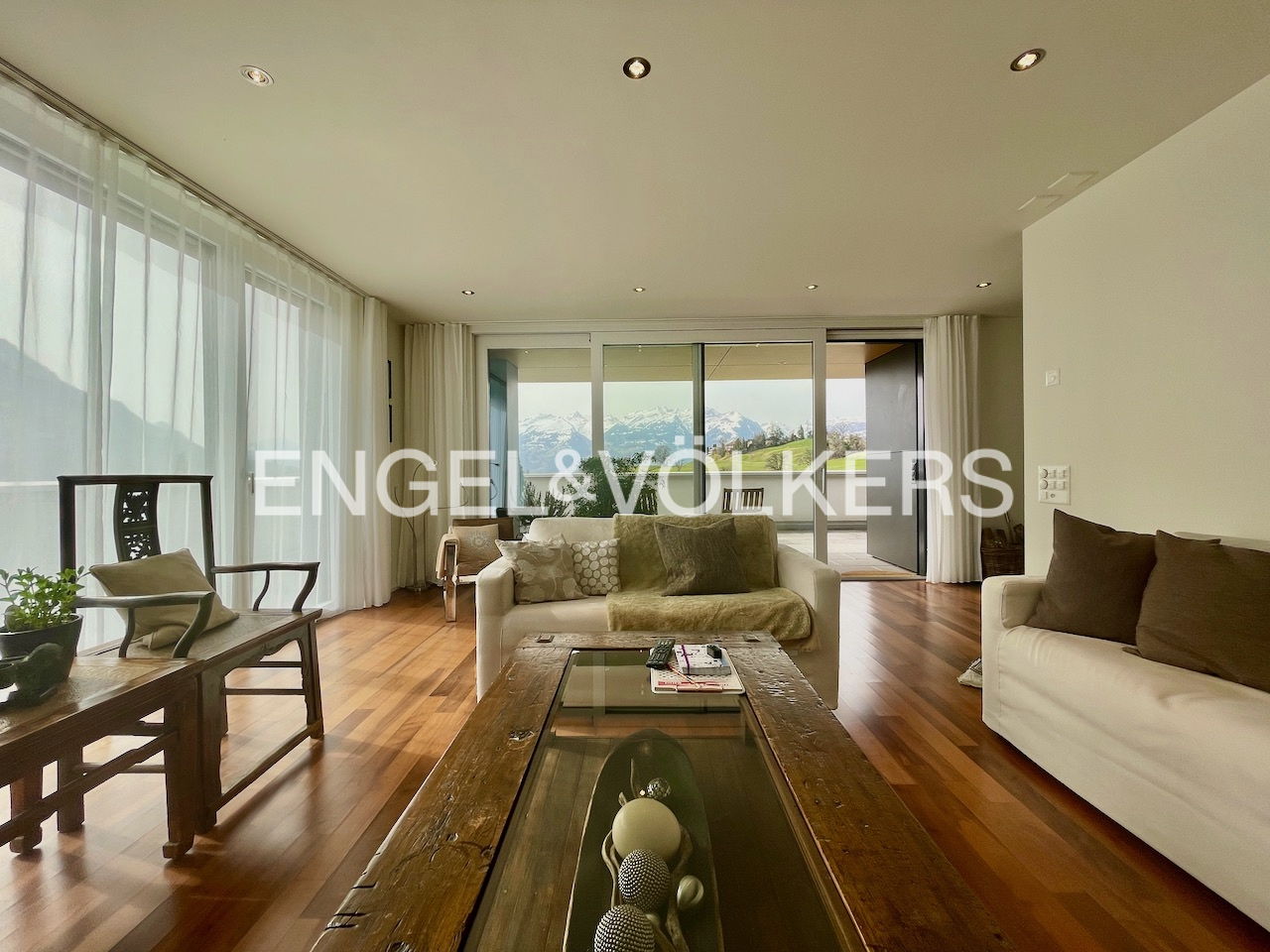 VERMIETET! Attikawohnung mit herrlicher 360° Rundumsicht