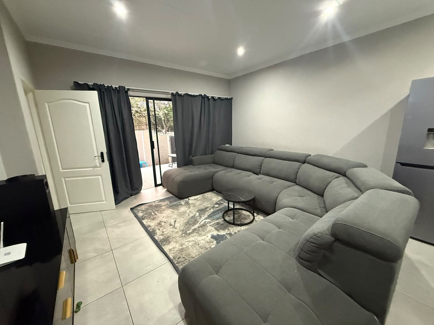 Stunning 2 bed 2 bath