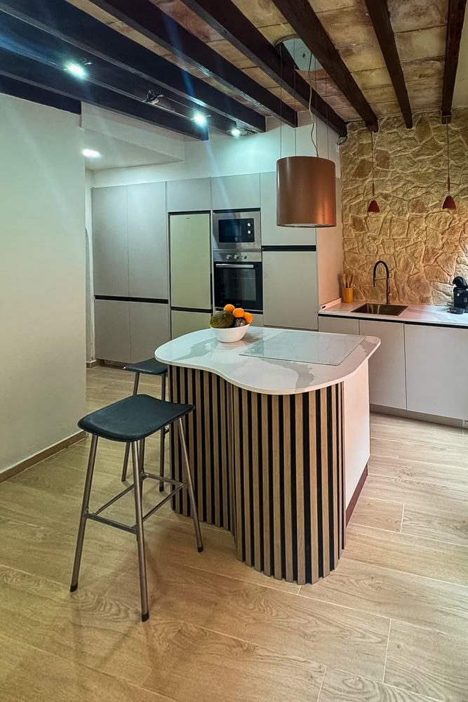 Beautiful village house with private pool in Bétera