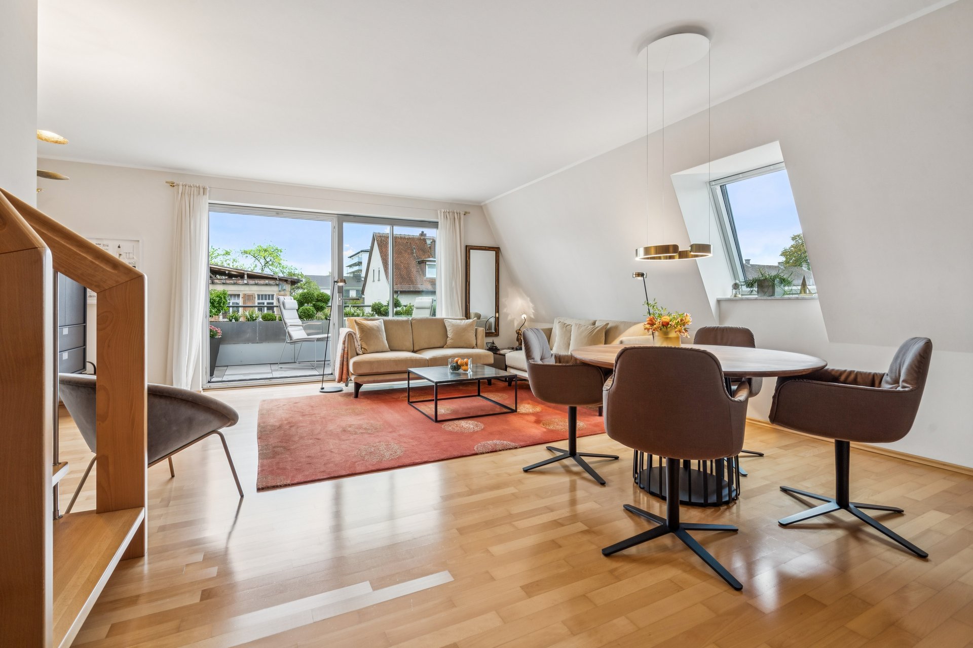 Lichtdurchflutete 4-Zimmer-Maisonette in Toplage